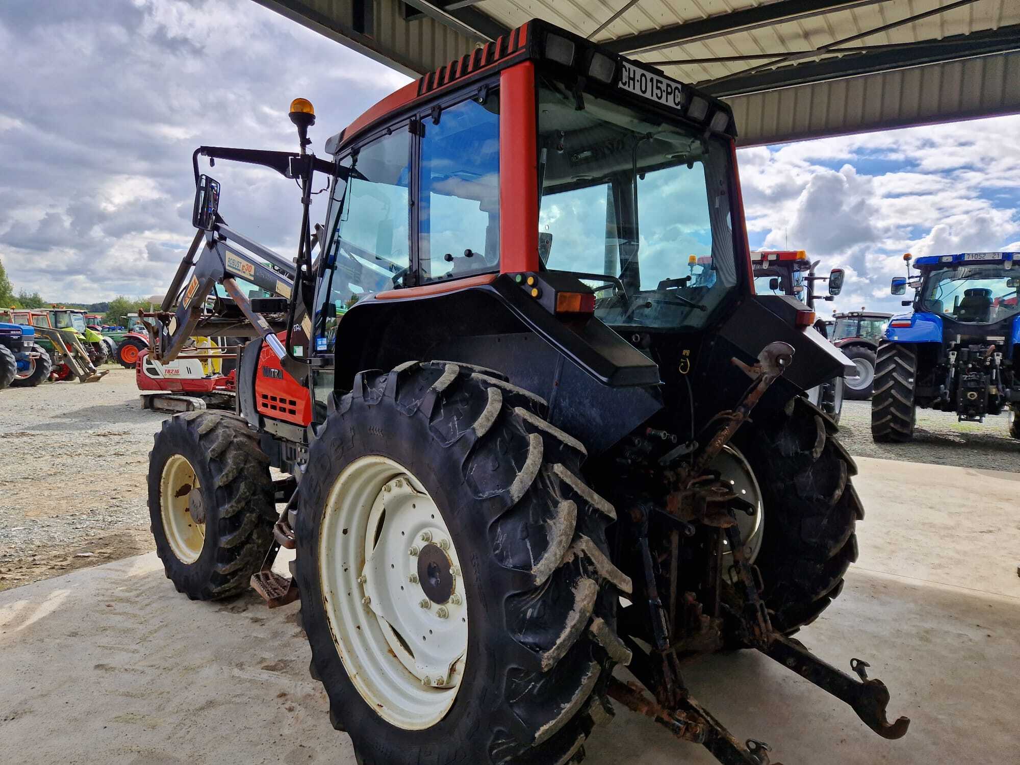 MASSEY FERGUSON 8S305 DYNA VT