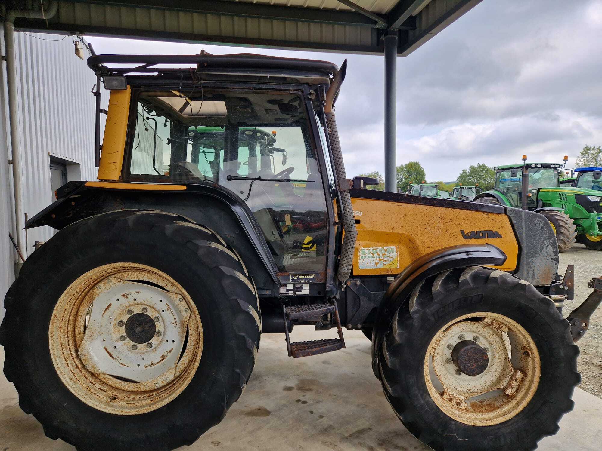 VALTRA 6550 HI-TECH