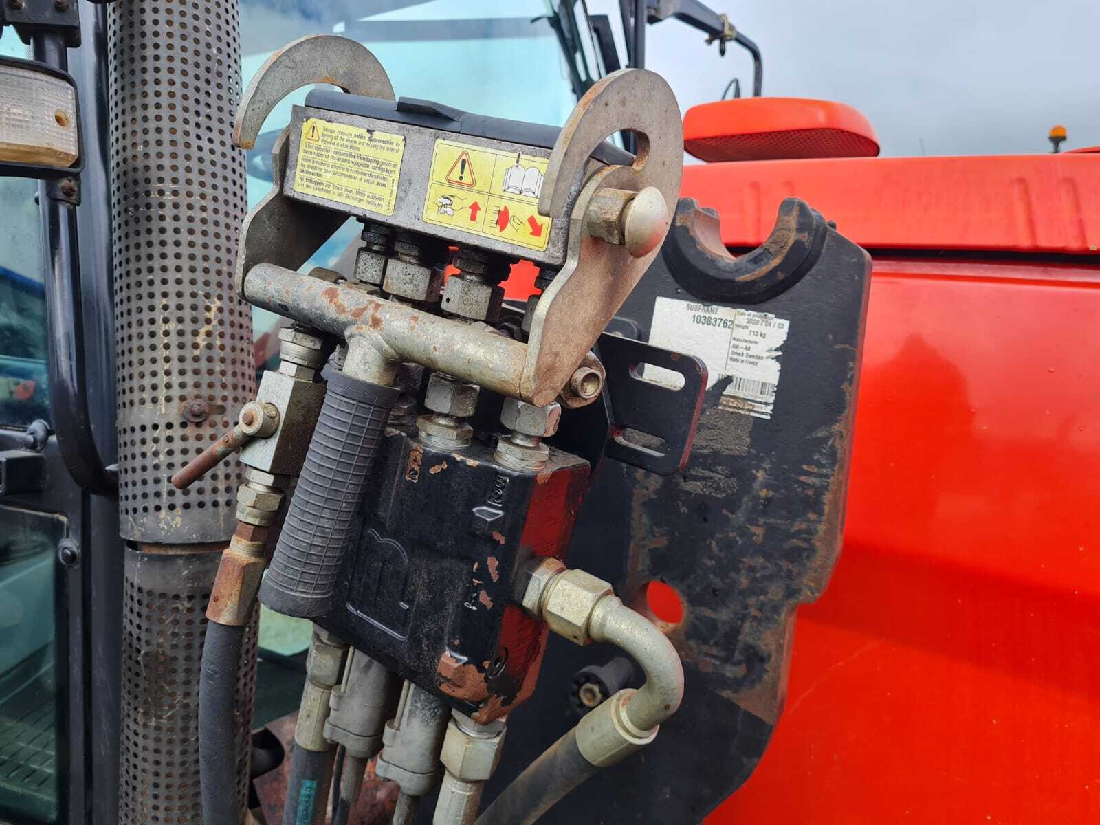VALTRA 8150 HI-TECH