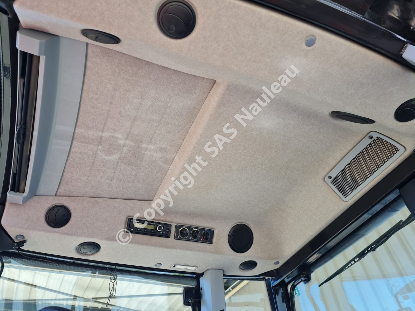 VALTRA A115 HITECH