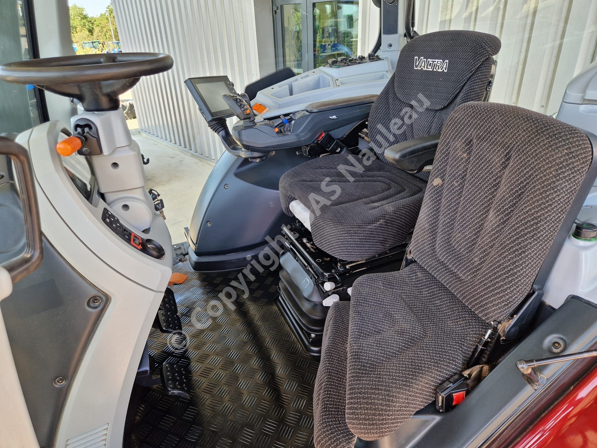 VALTRA N134 VERSU