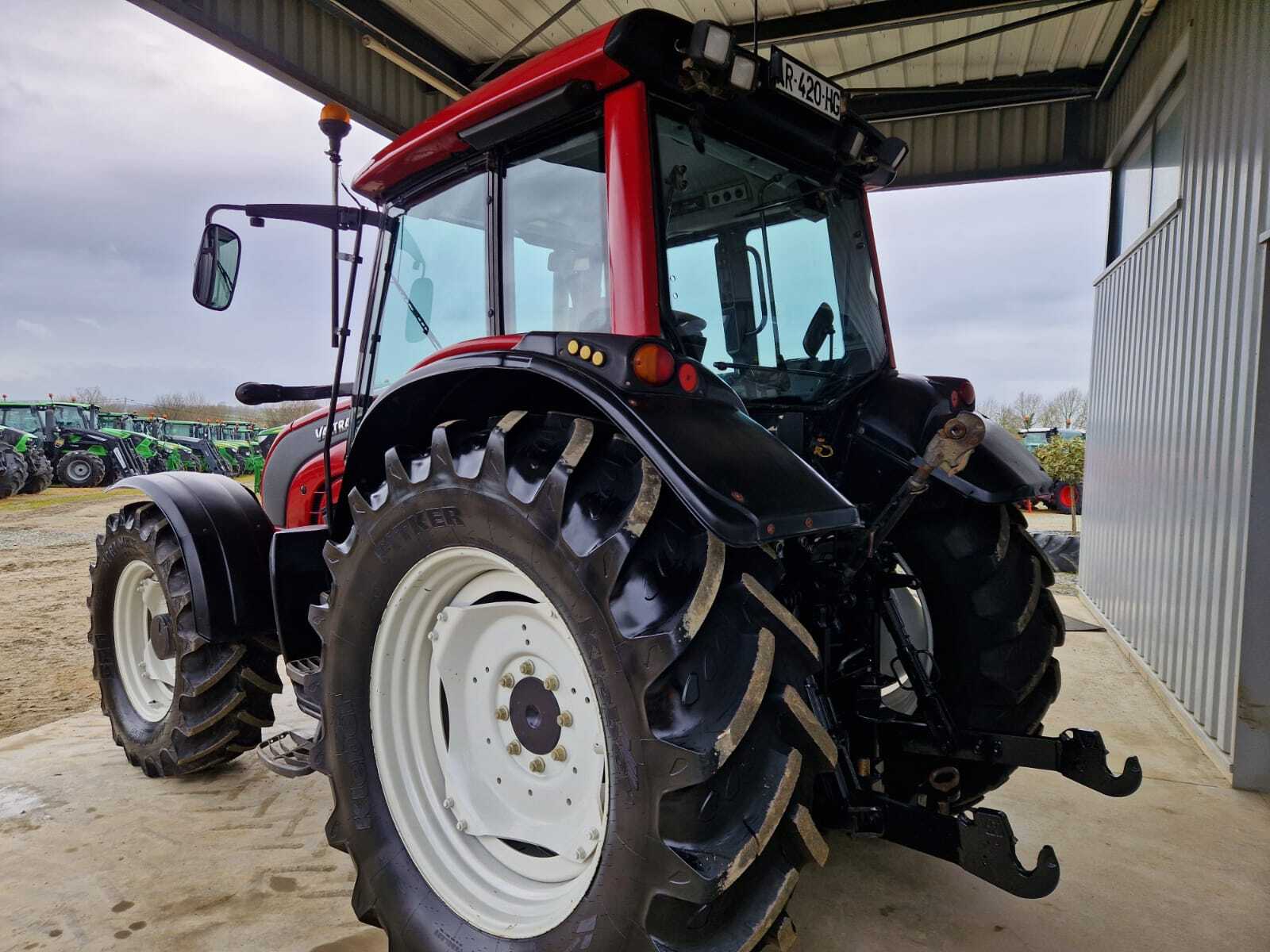 VALTRA N101 HI-TECH