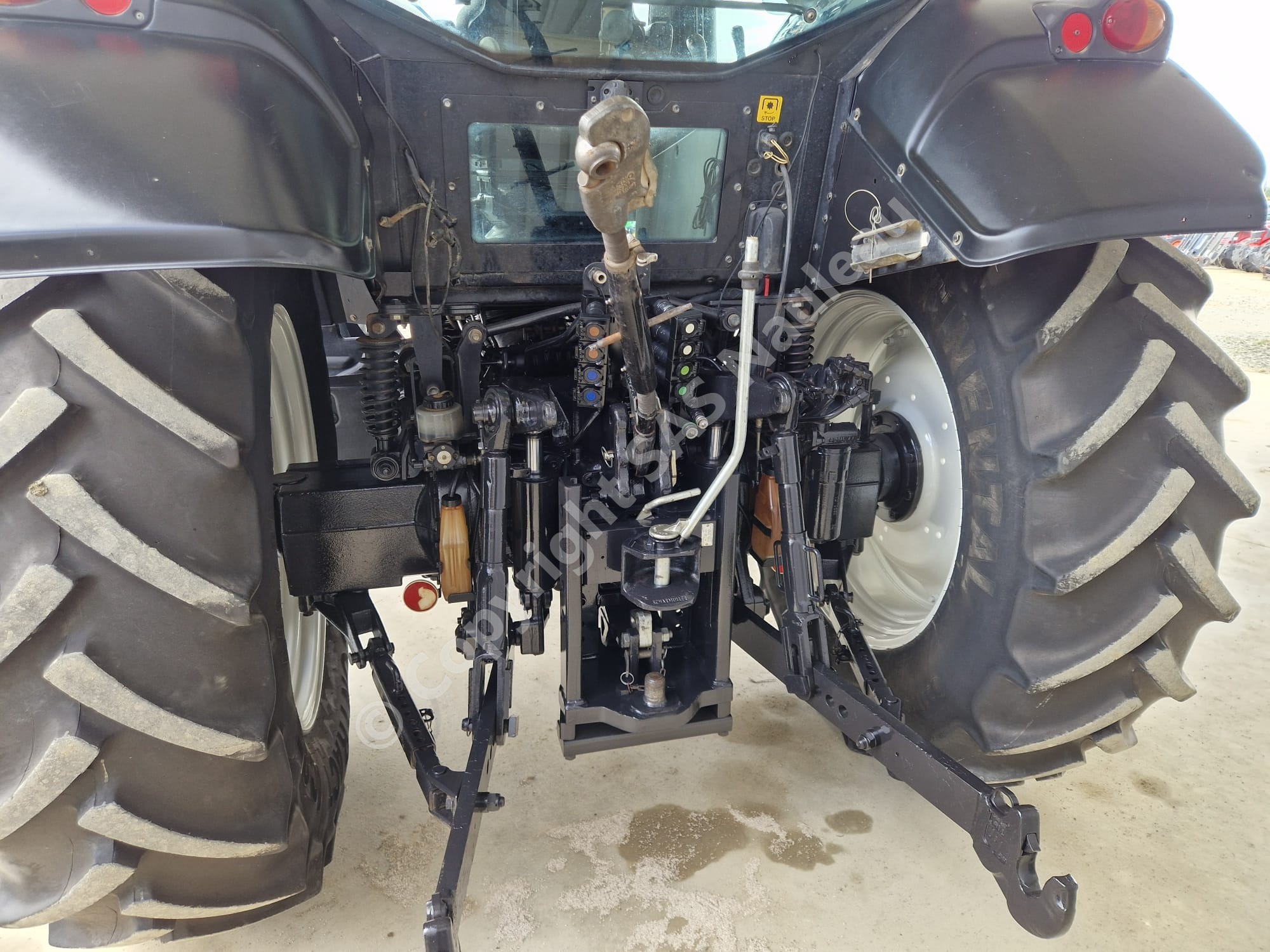 VALTRA N111 HITECH