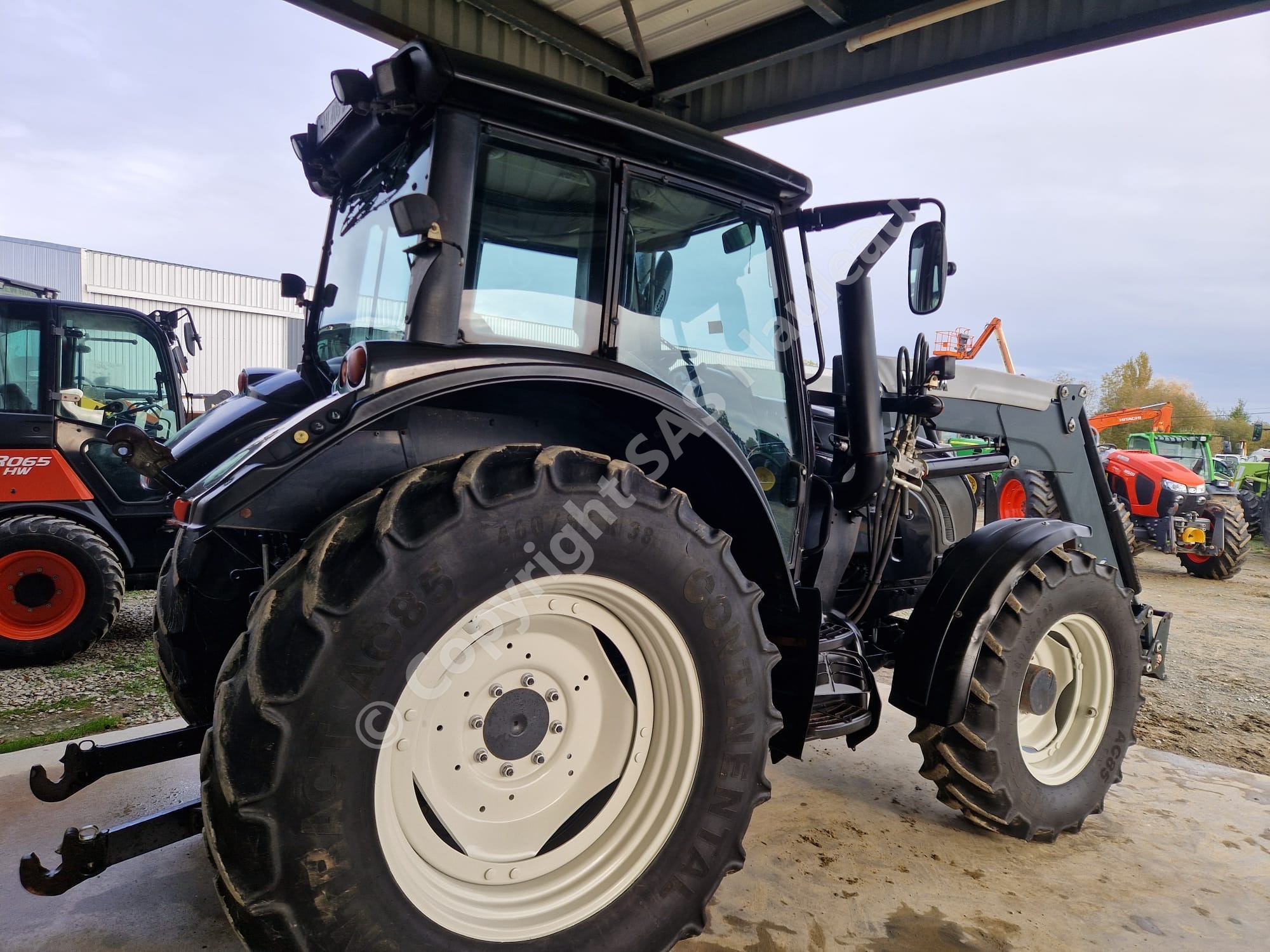 VALTRA N122 VERSU