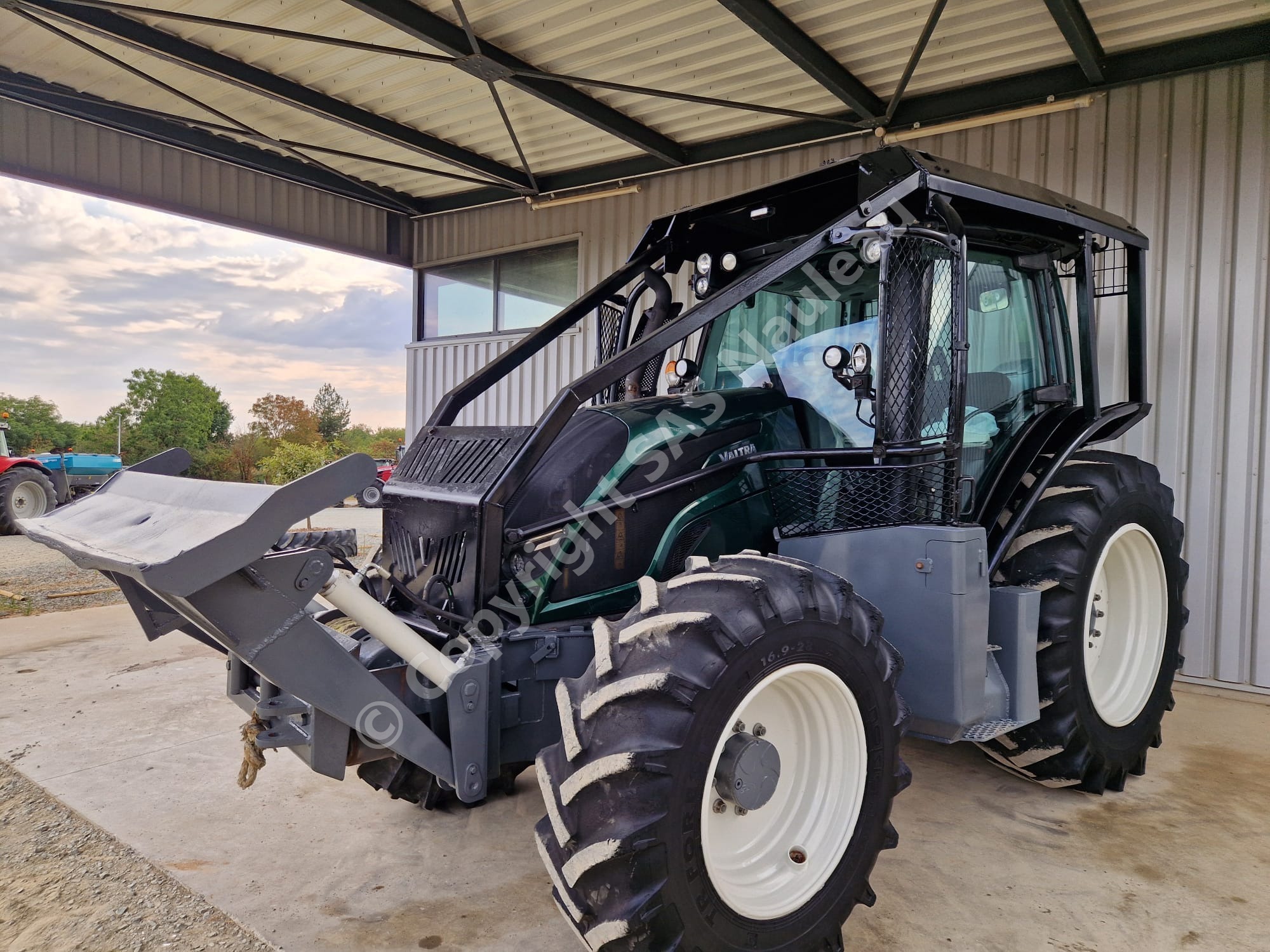 VALTRA N134