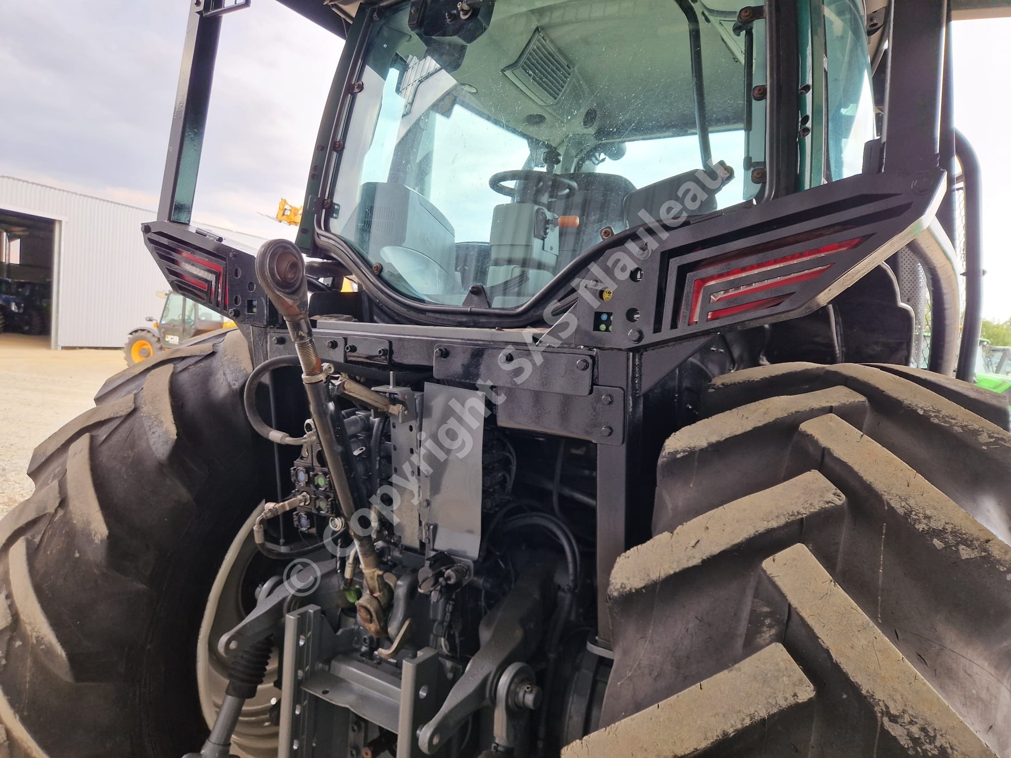 VALTRA N134