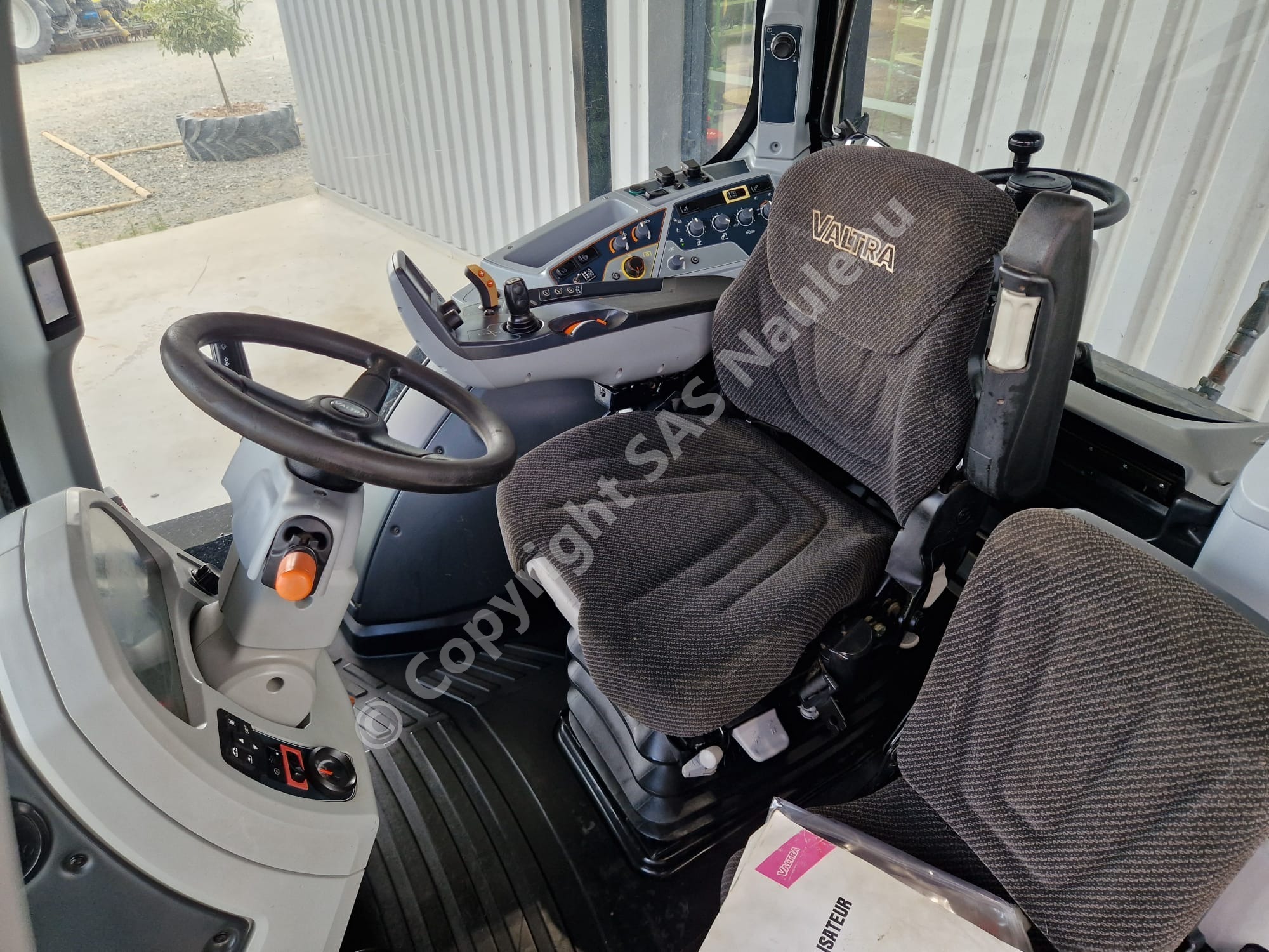 VALTRA N134