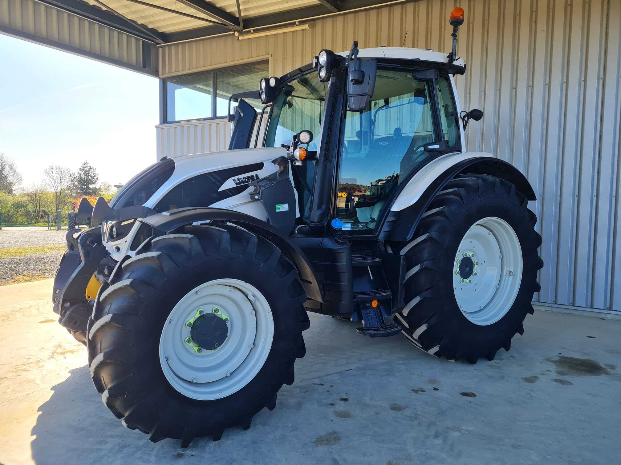 VALTRA N134 VERSU