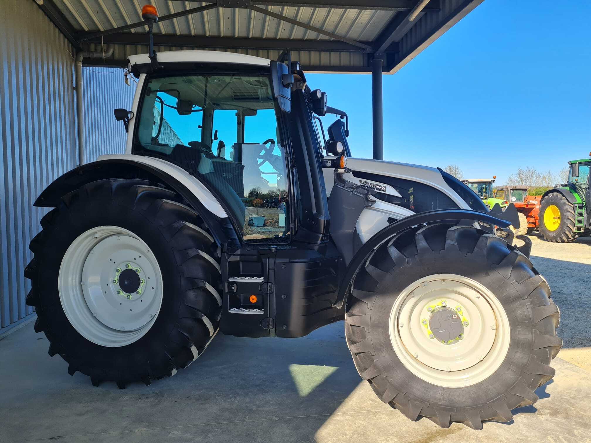 VALTRA N134 VERSU