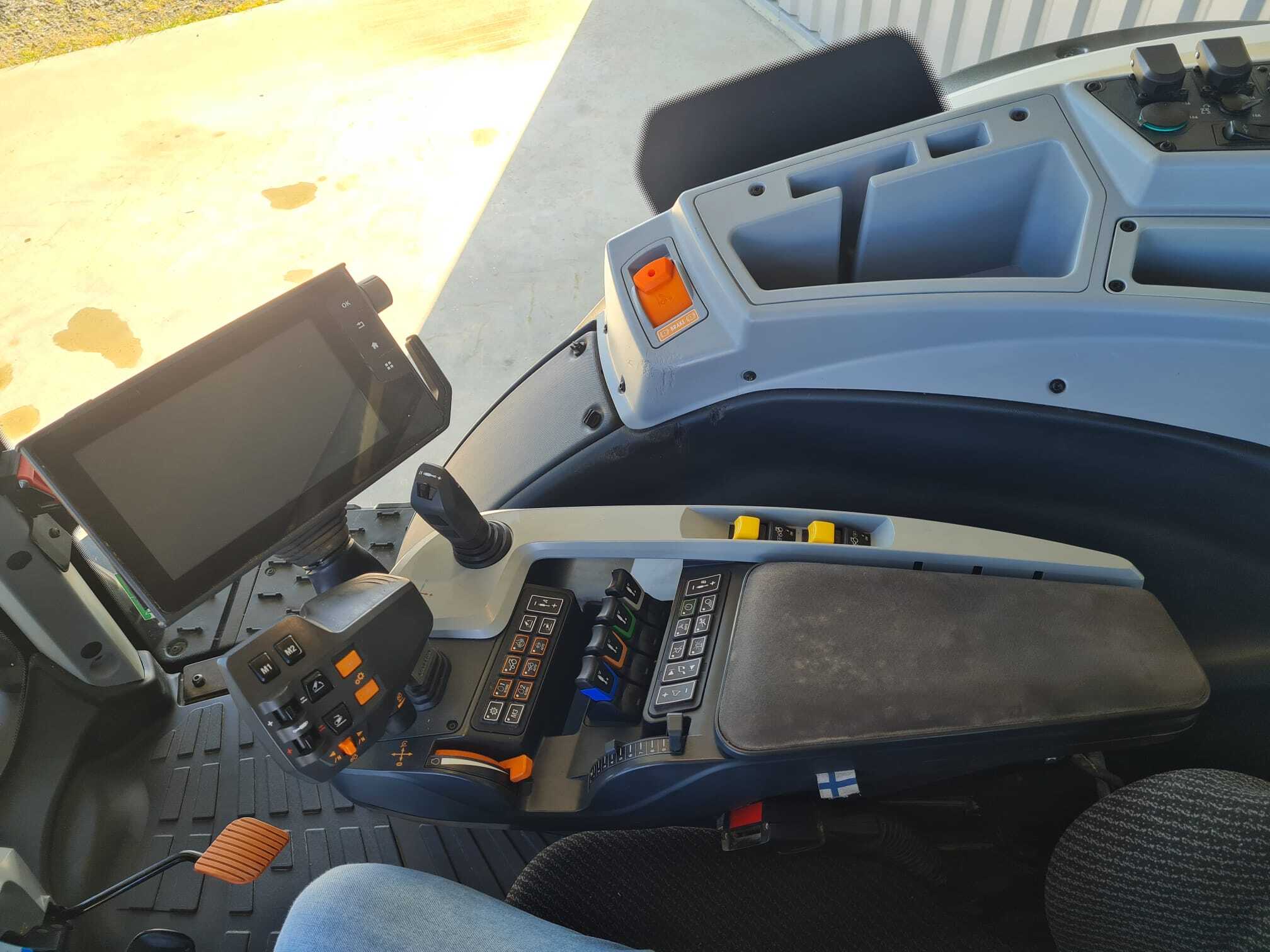 VALTRA N134 VERSU