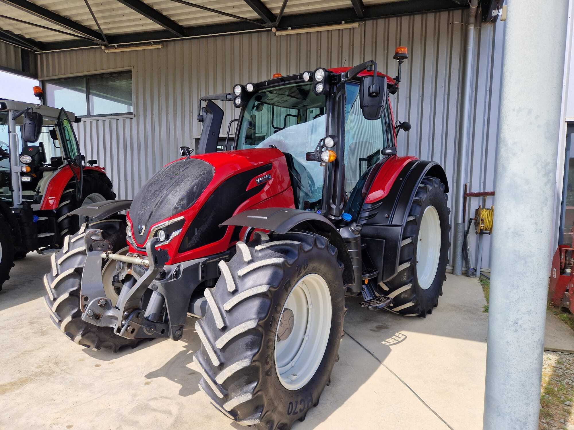 VALTRA N135