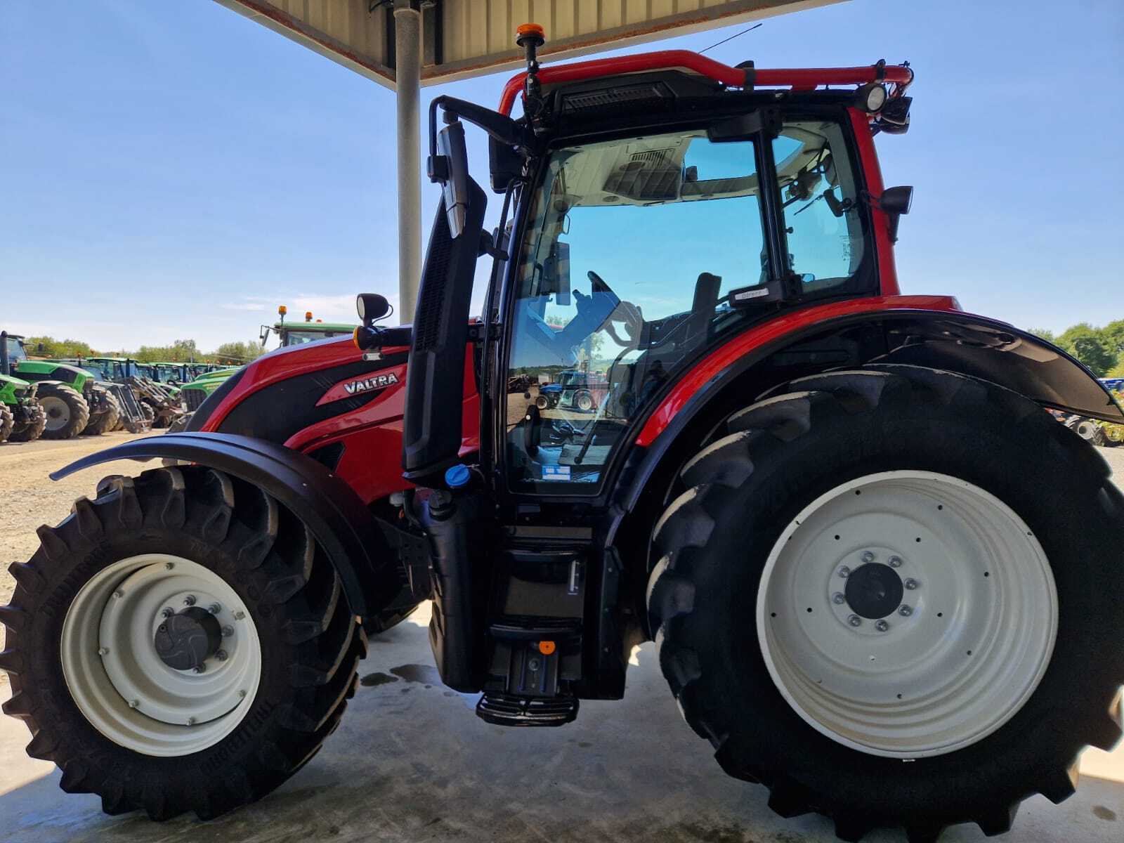 VALTRA N135 DIRECT