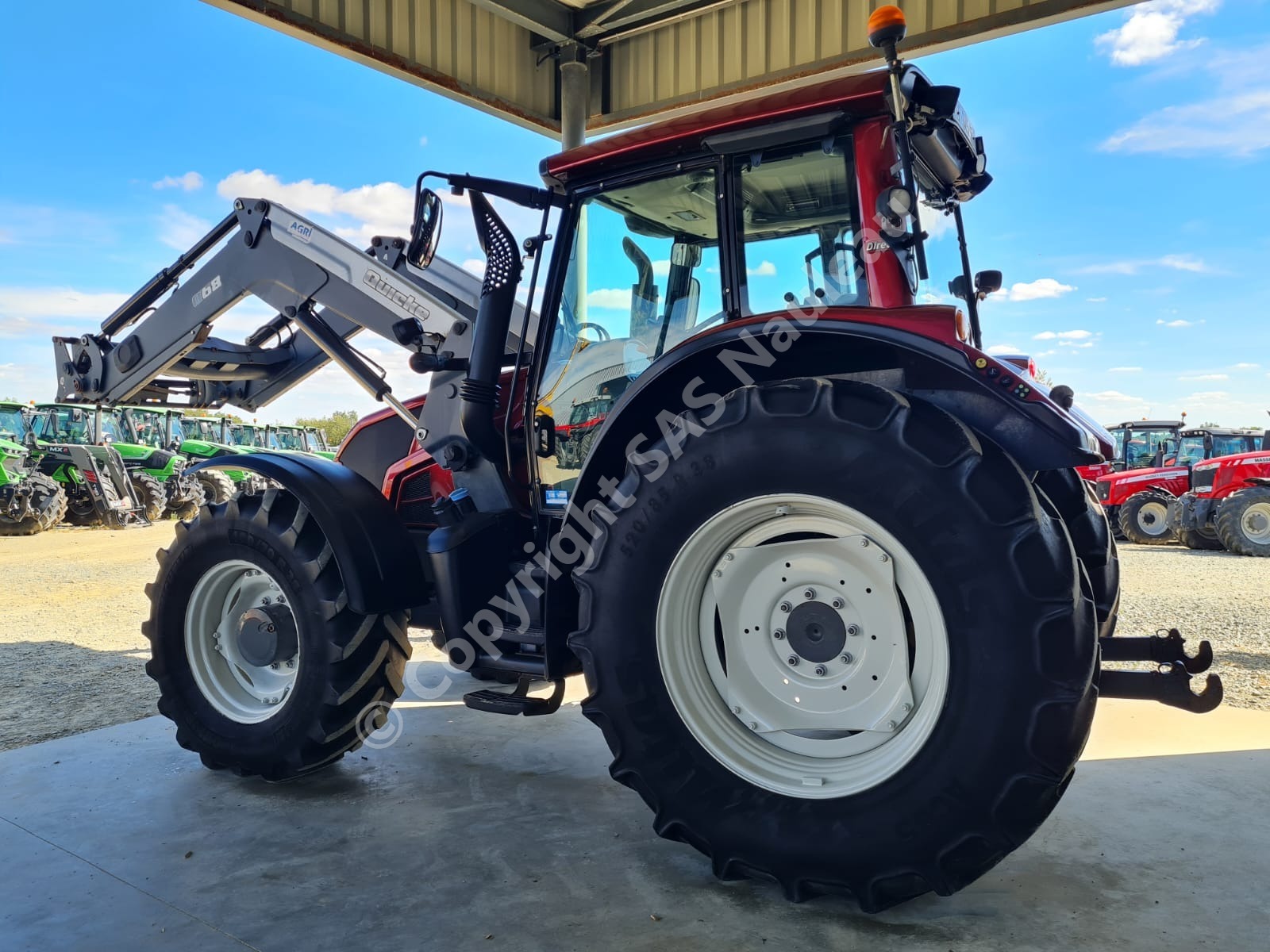 VALTRA N163