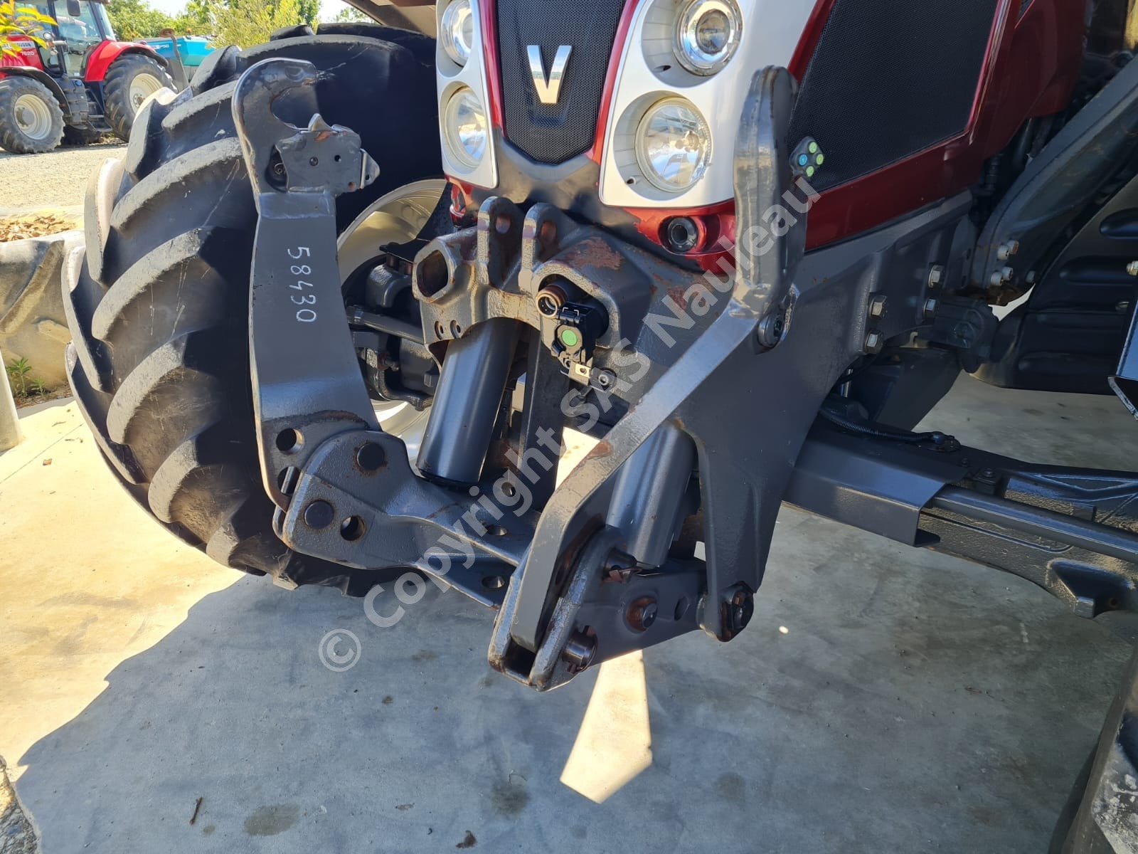VALTRA N163