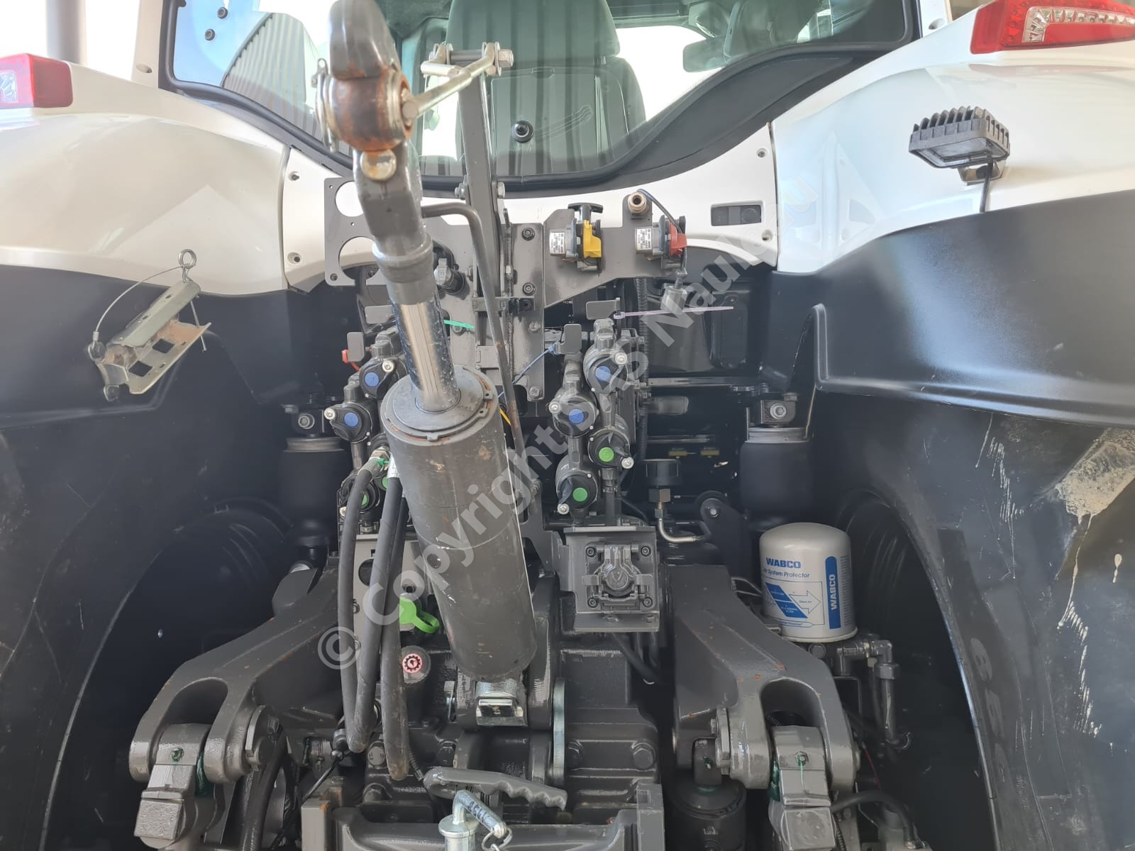 VALTRA Q 265
