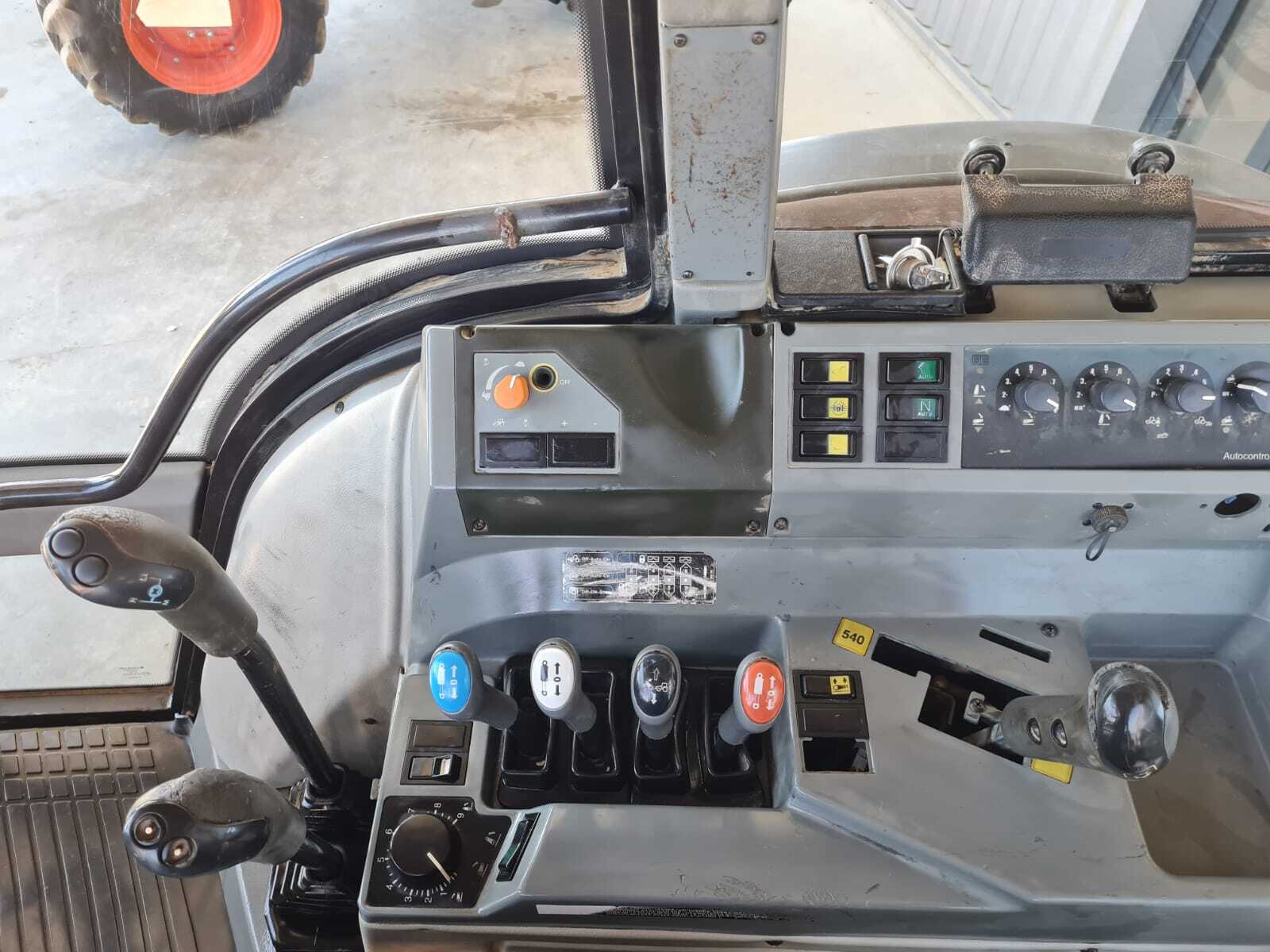VALTRA T120 HI-TECH