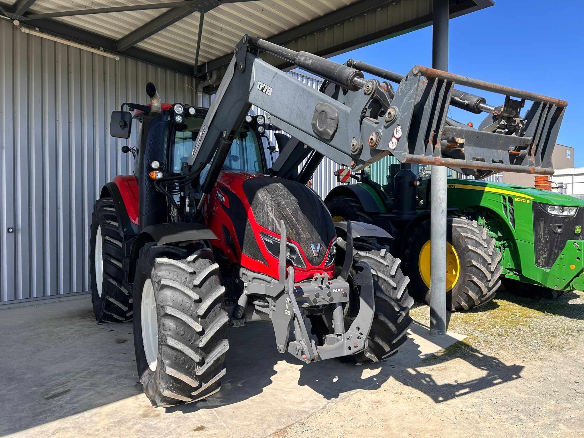 VALTRA T144 ACTIVE