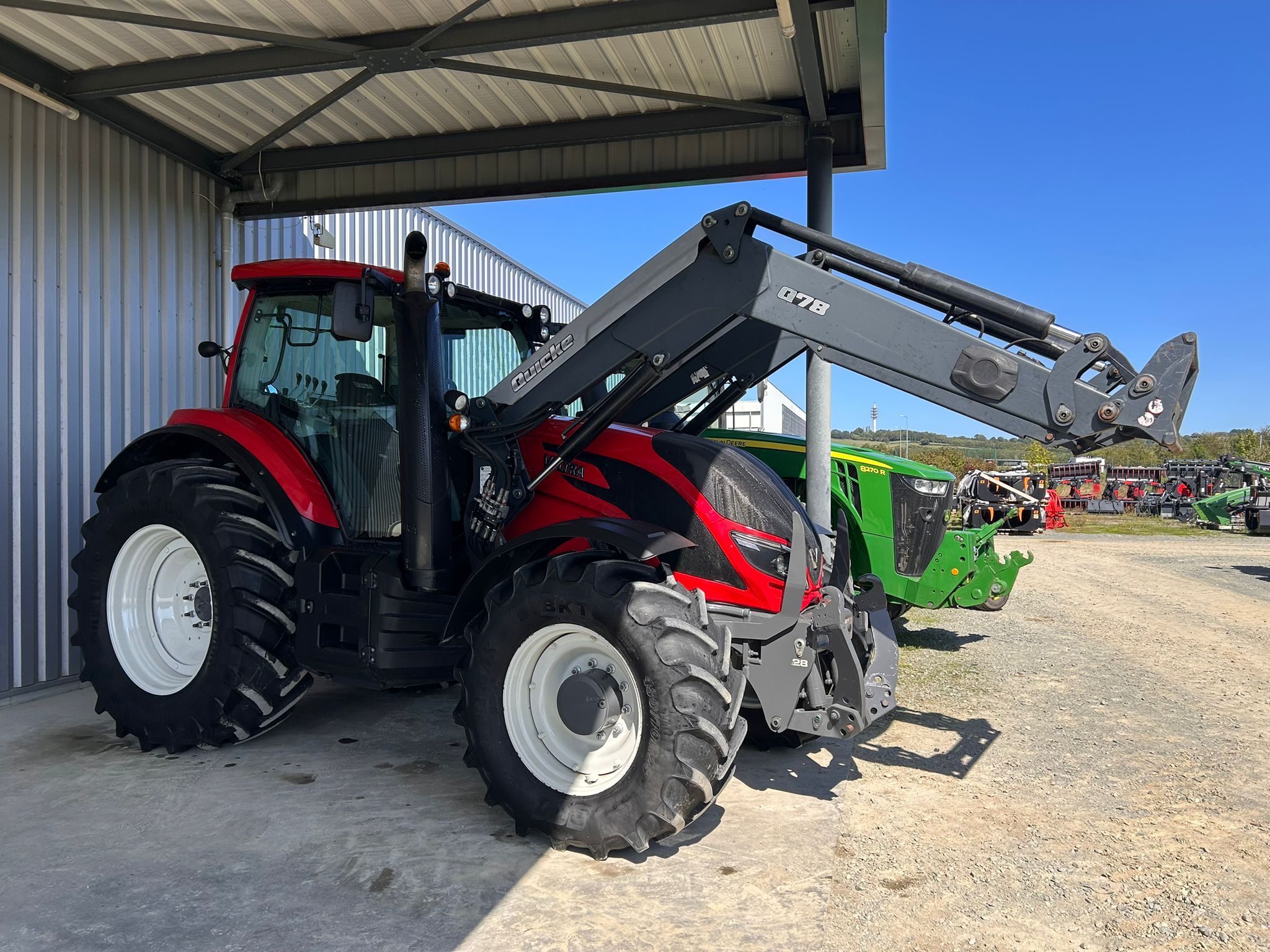 VALTRA T144 ACTIVE