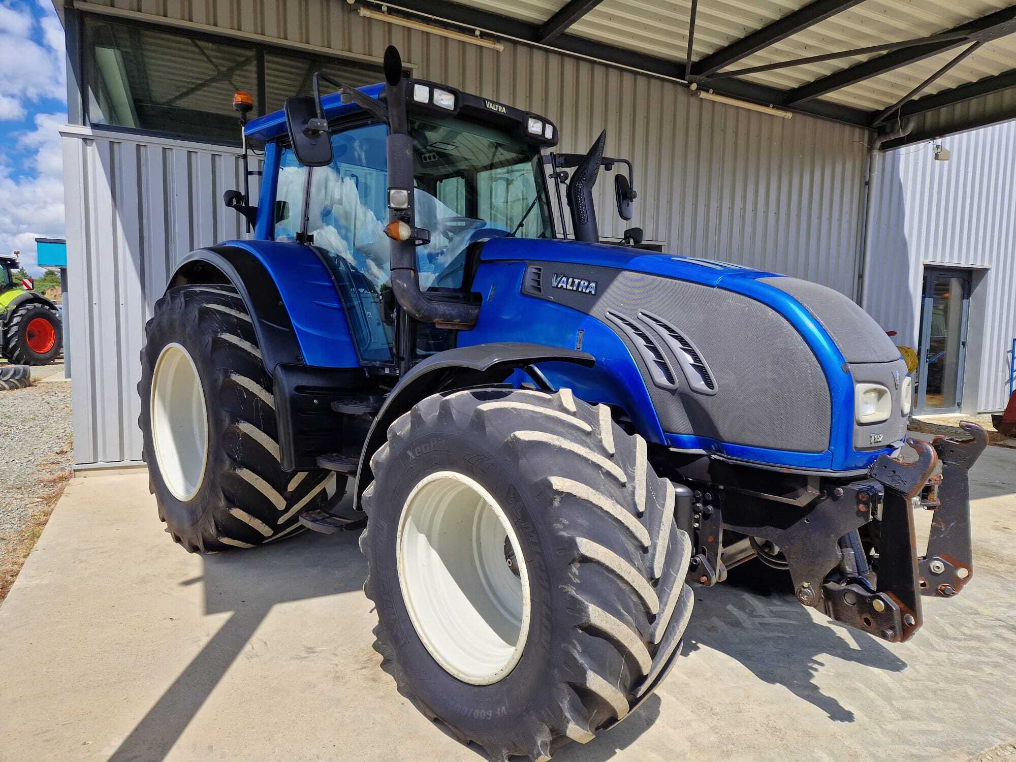 VALTRA T152 VERSU