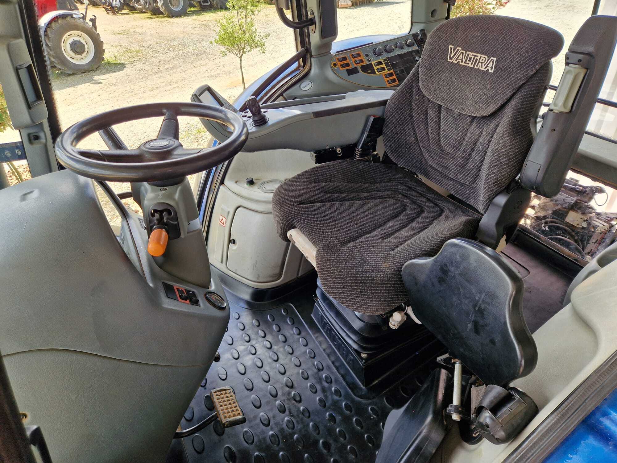 VALTRA T152 VERSU
