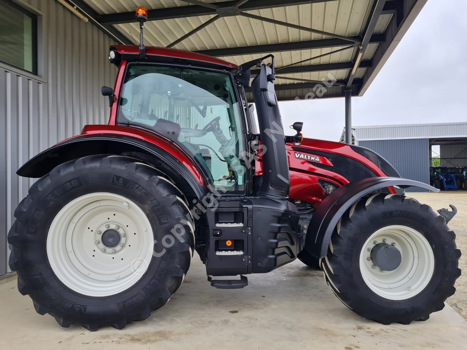 VALTRA T154 ACTIVE