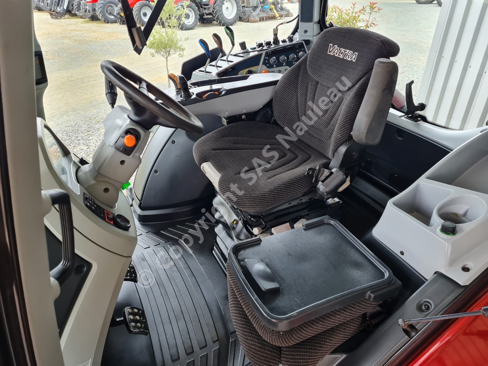 VALTRA T154 ACTIVE