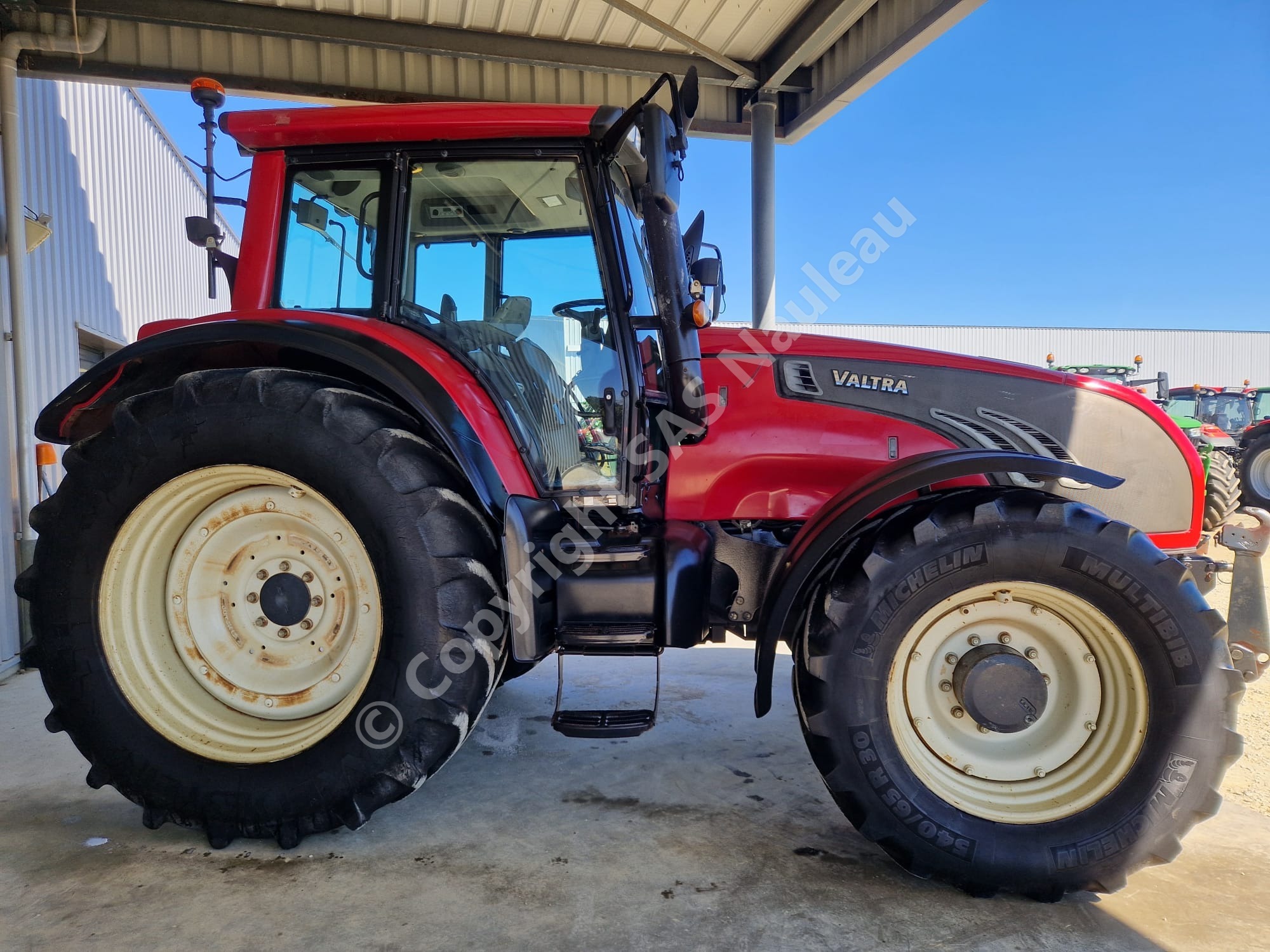 VALTRA T172