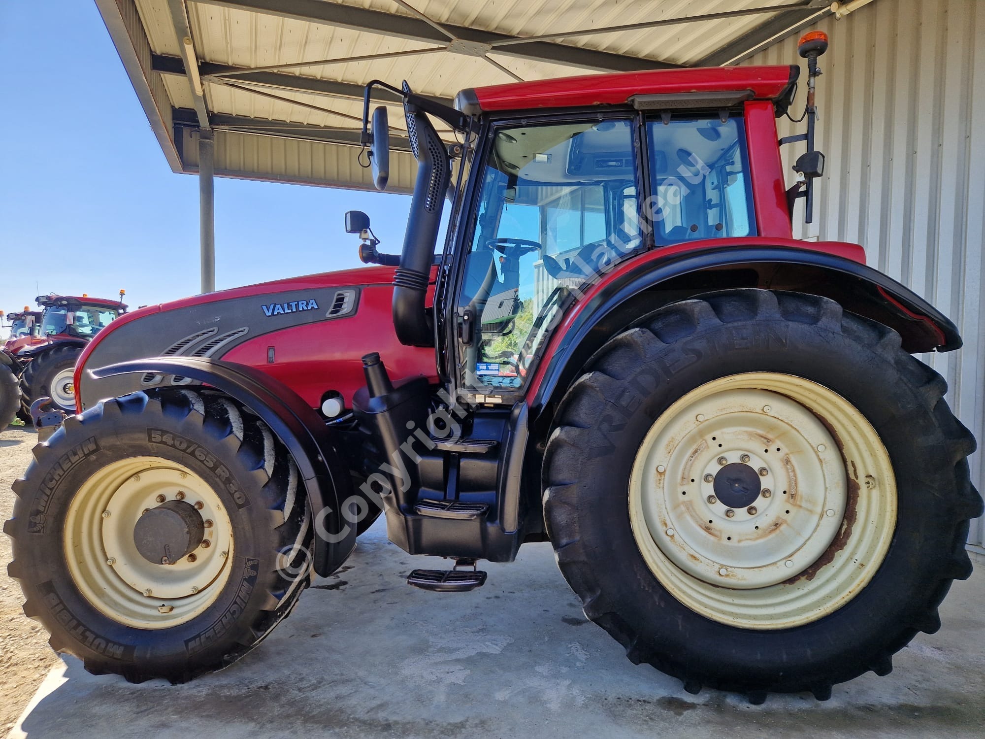 VALTRA T172