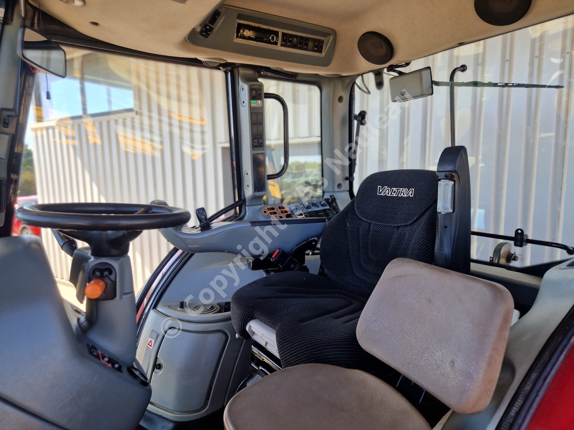 VALTRA T172