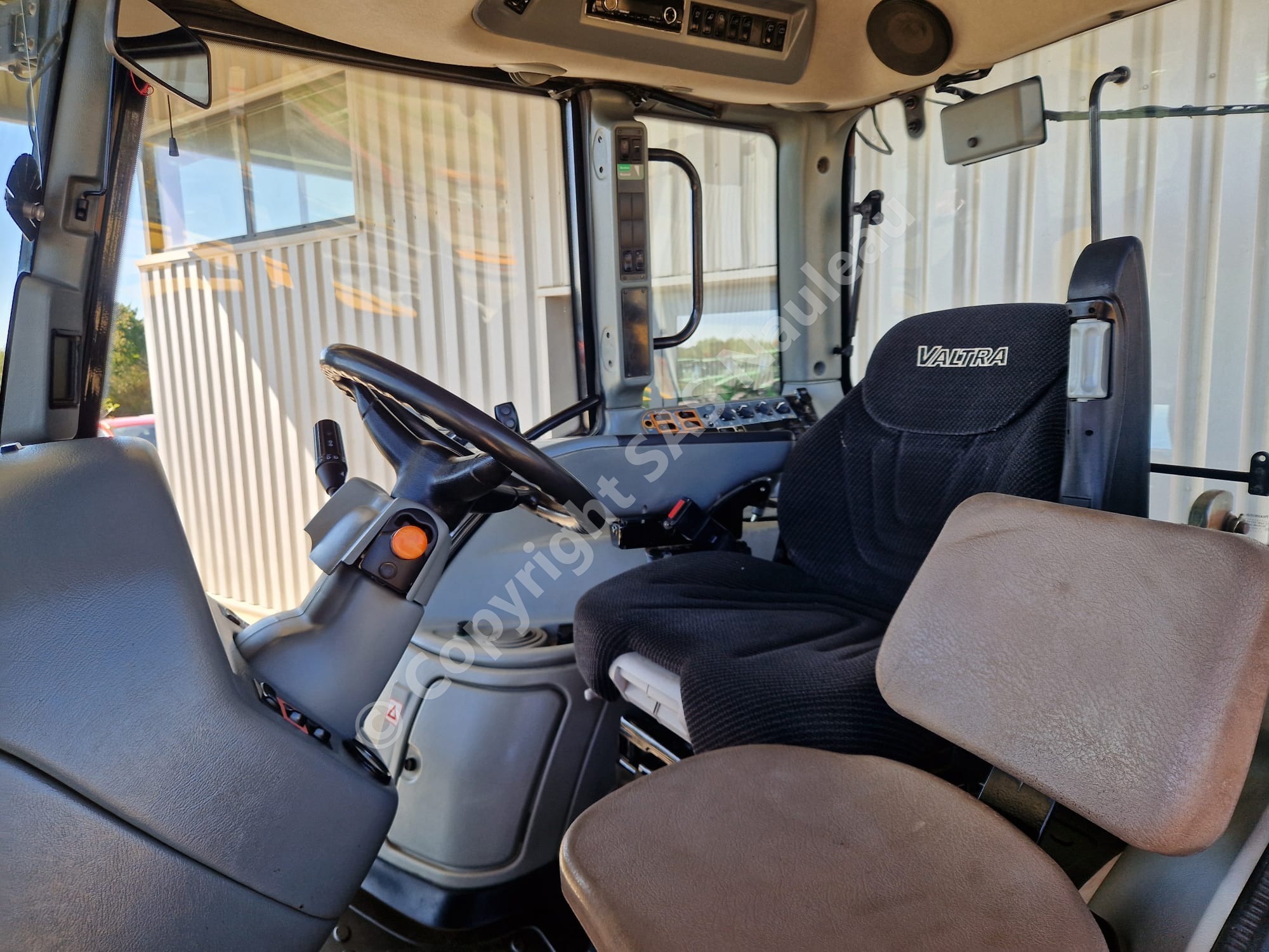 VALTRA T172