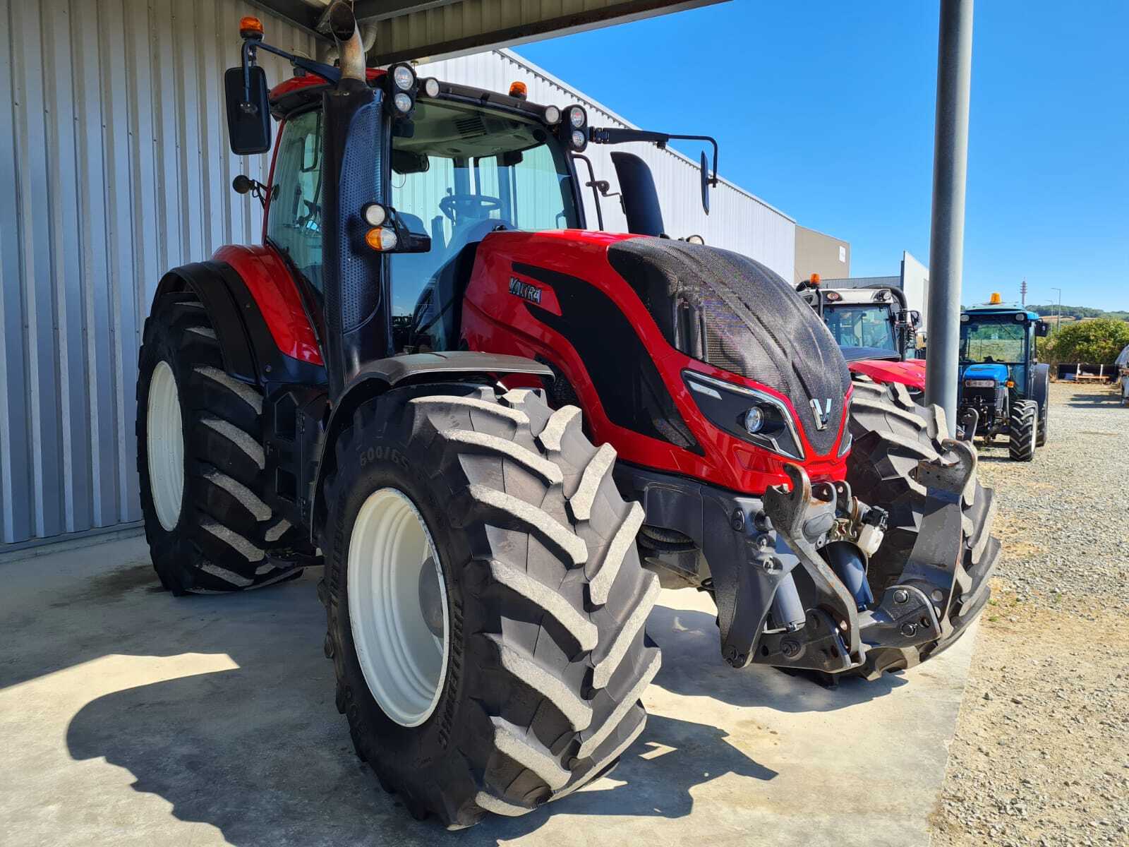 VALTRA T174 ACTIVE