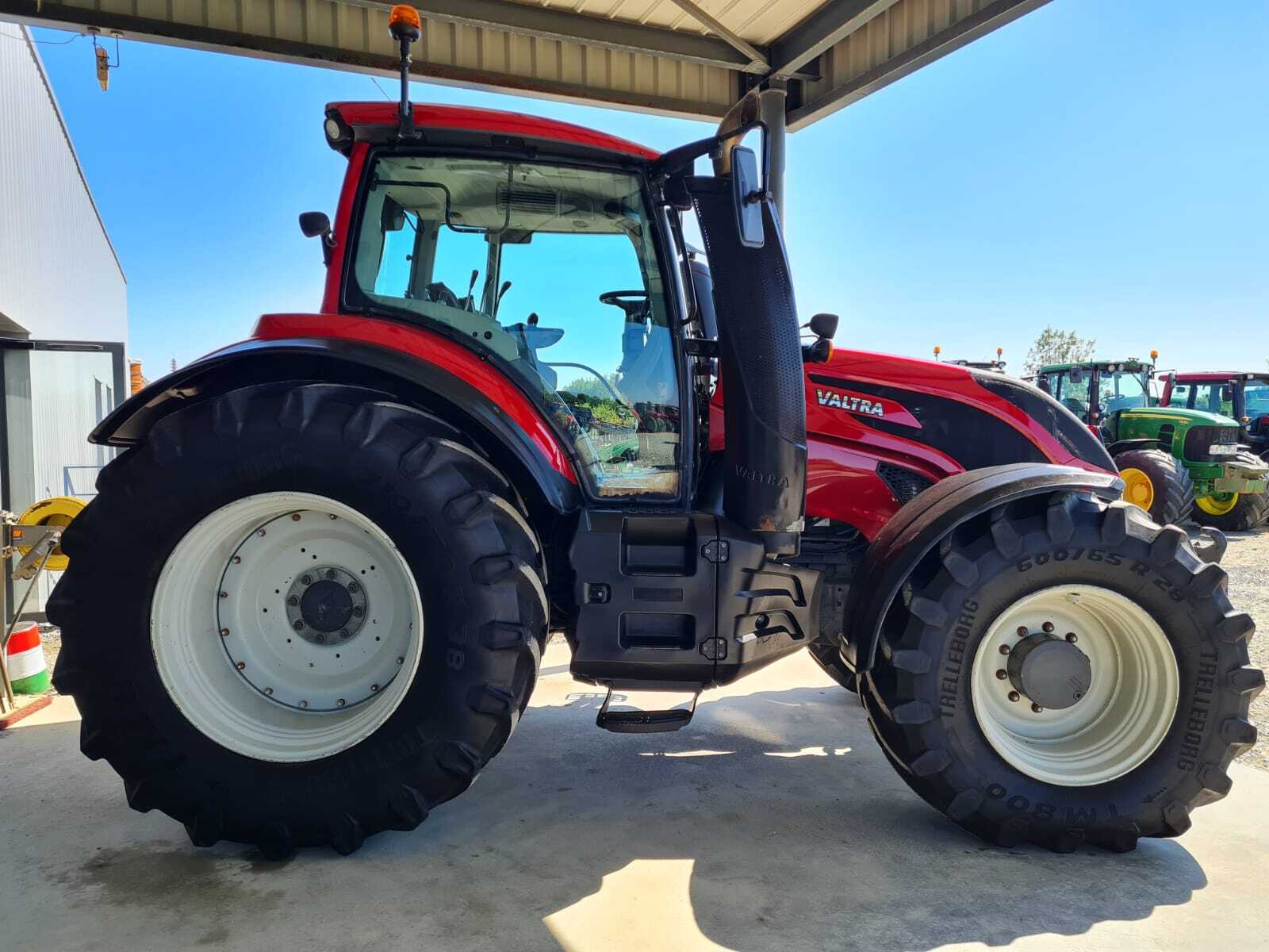 VALTRA T174 ACTIVE