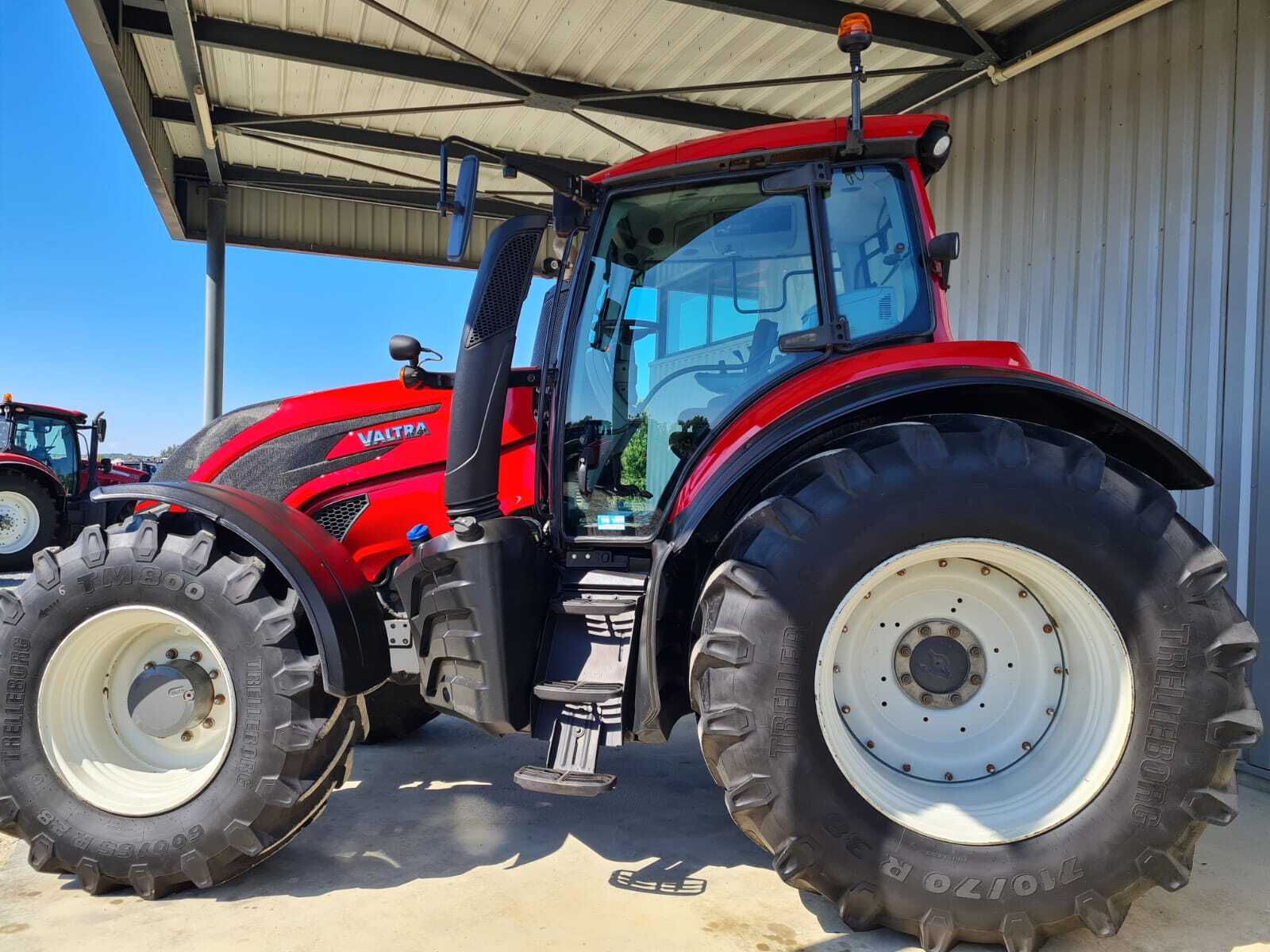 VALTRA T174 ACTIVE