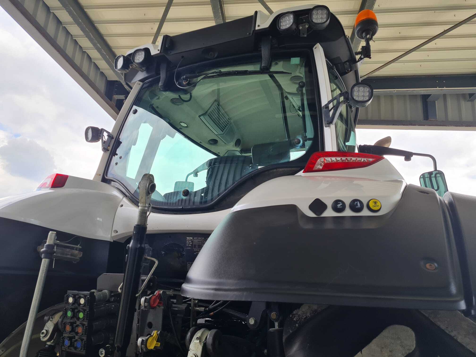 VALTRA T174 ACTIVE