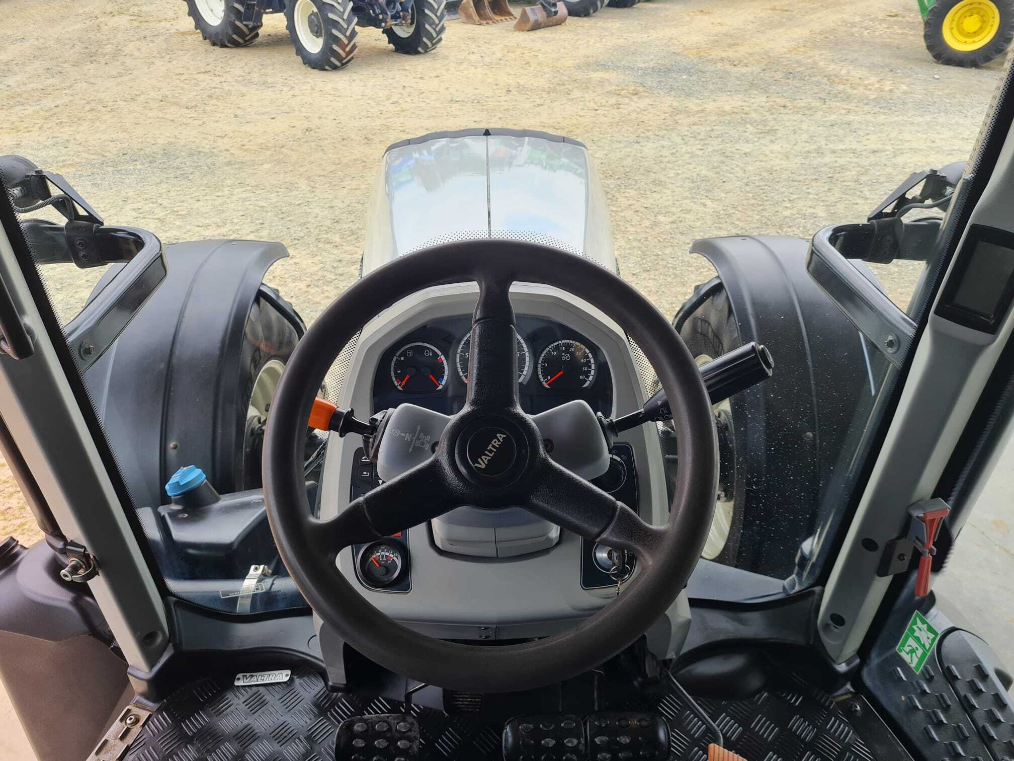 VALTRA T174 ACTIVE