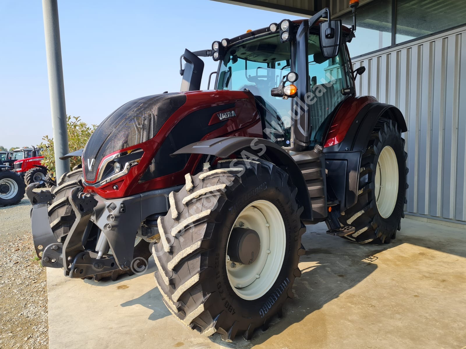 VALTRA T175