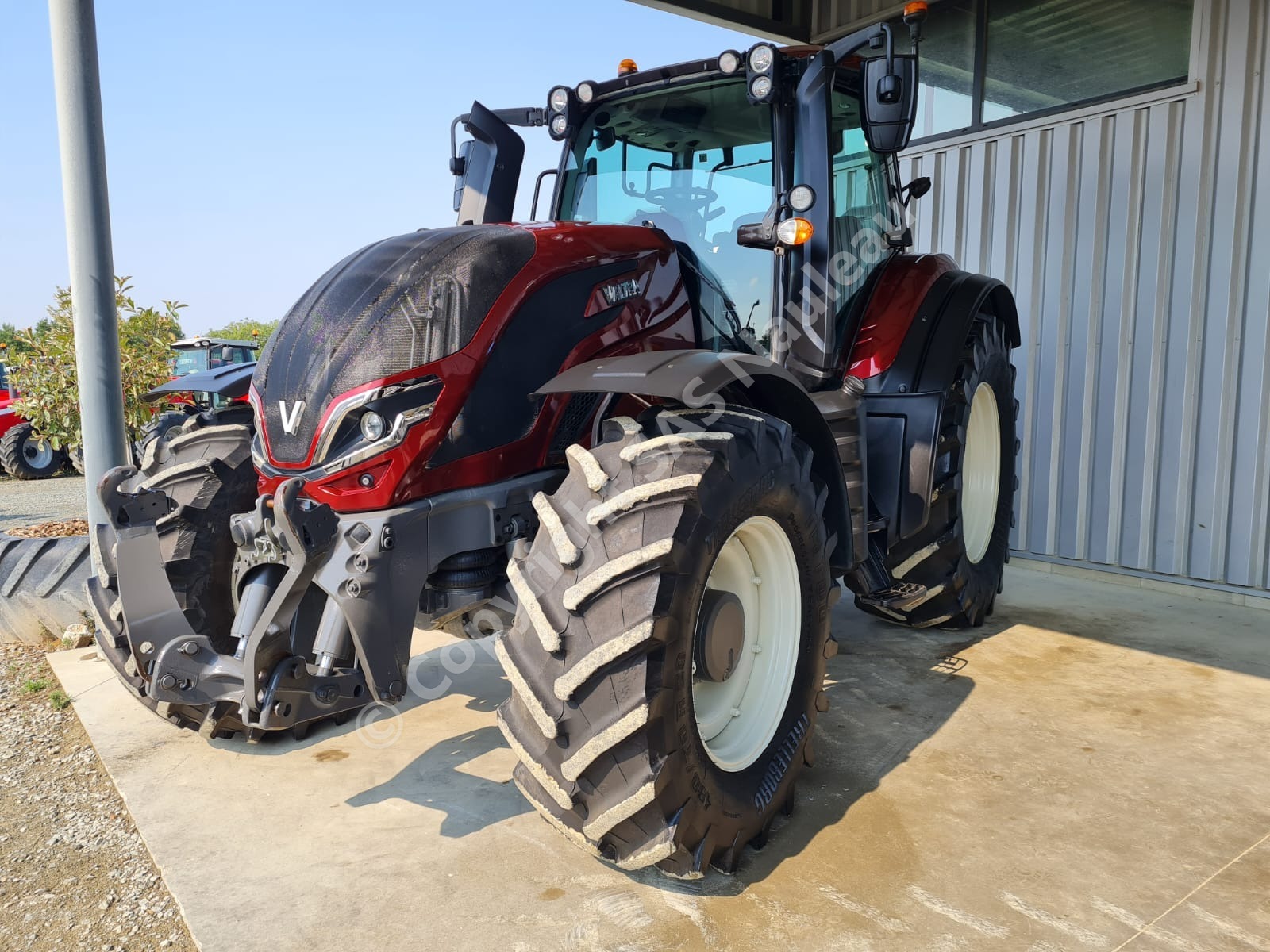 VALTRA T175