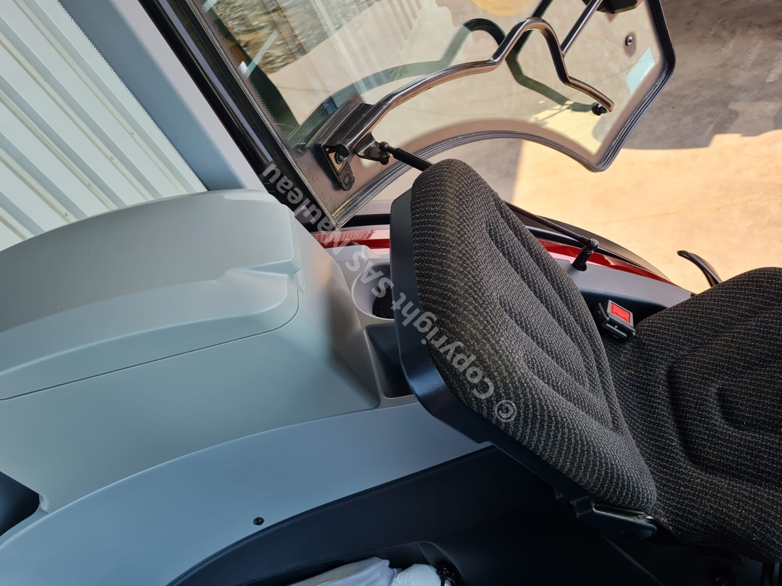 VALTRA T175