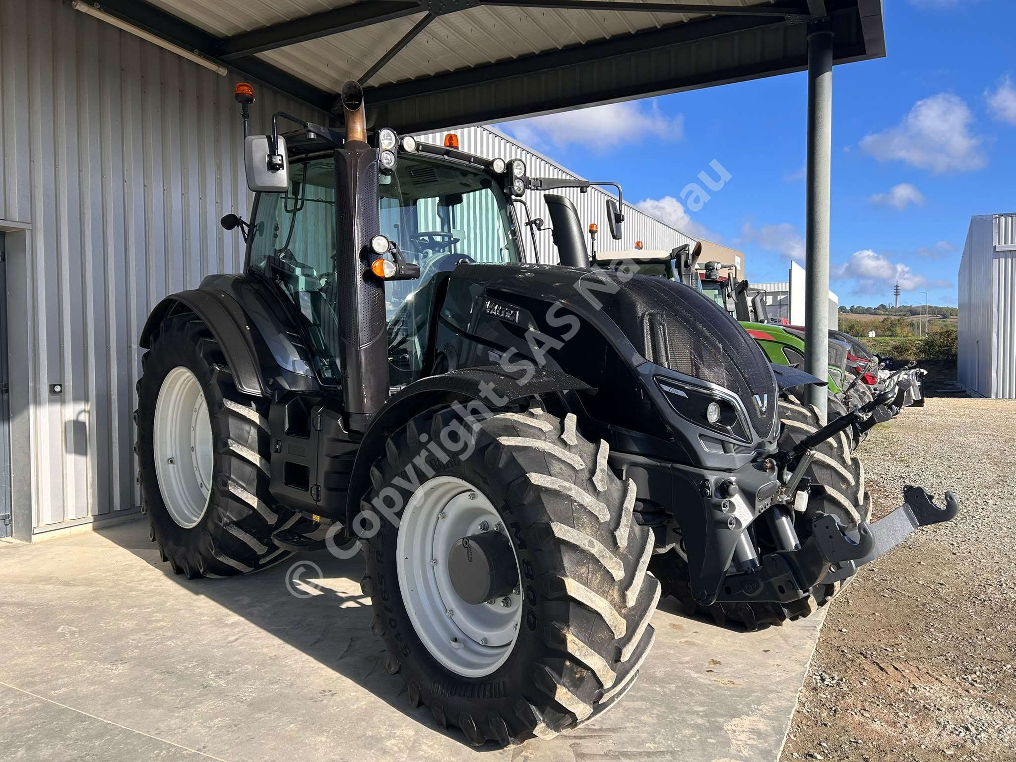 VALTRA T214 DIRECT