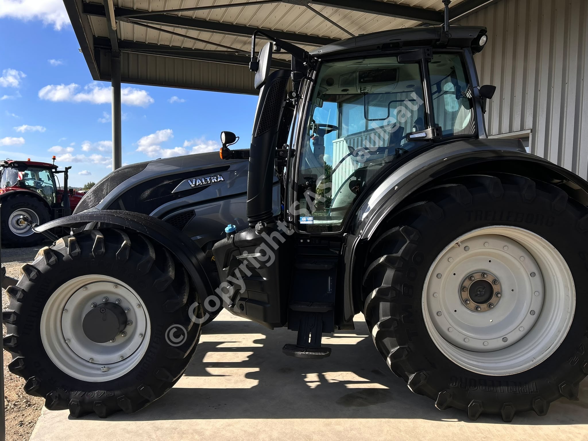 VALTRA T214 DIRECT
