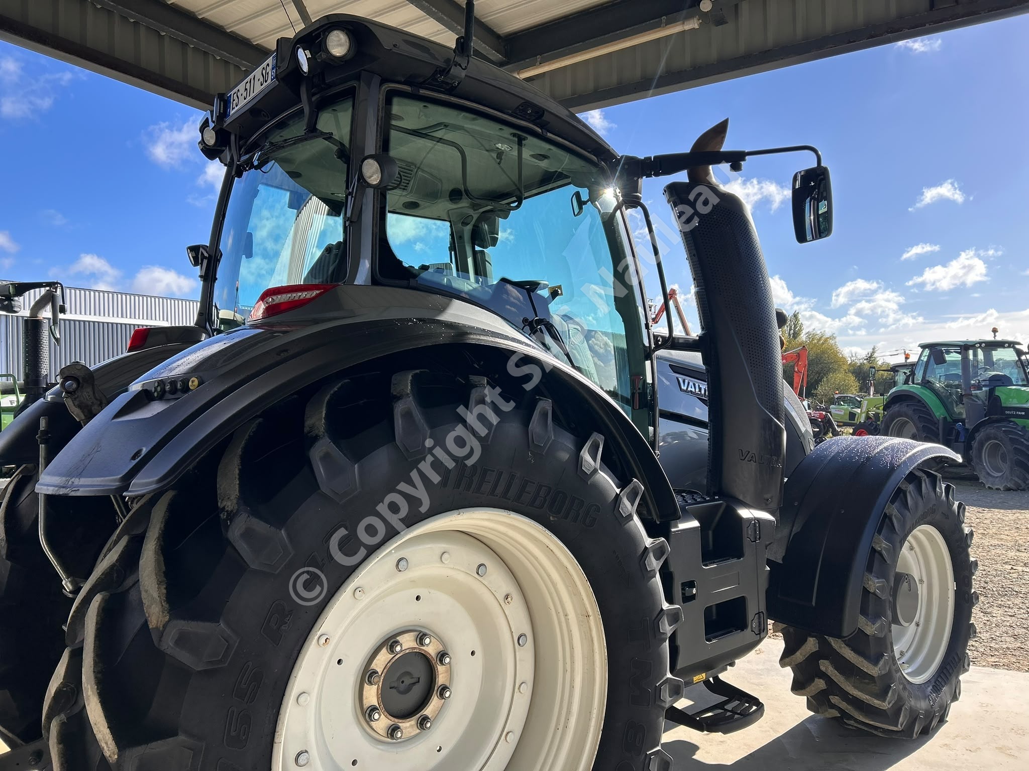 VALTRA T214 DIRECT