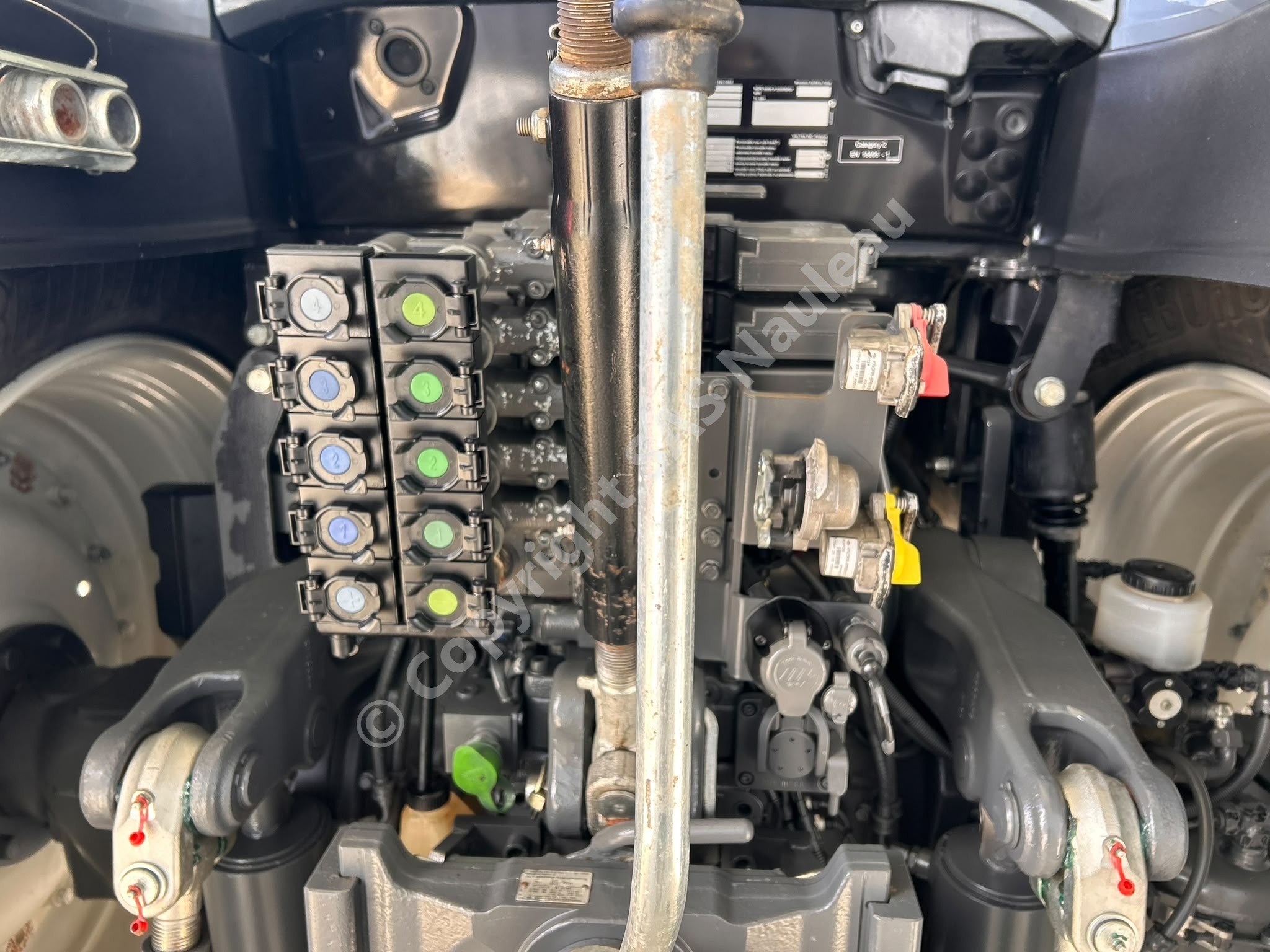 VALTRA T214 DIRECT