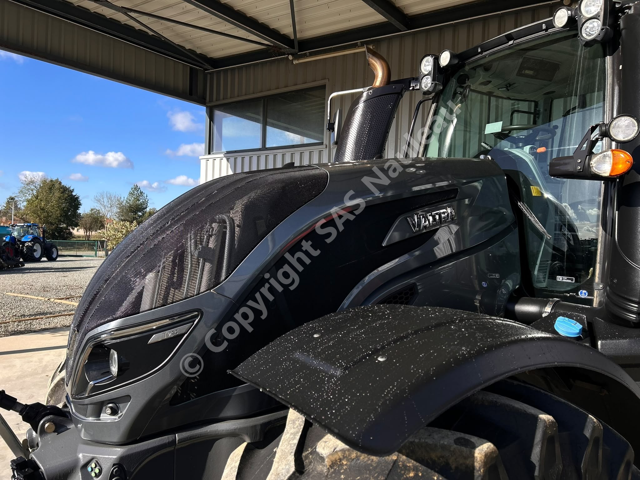 VALTRA T214 DIRECT