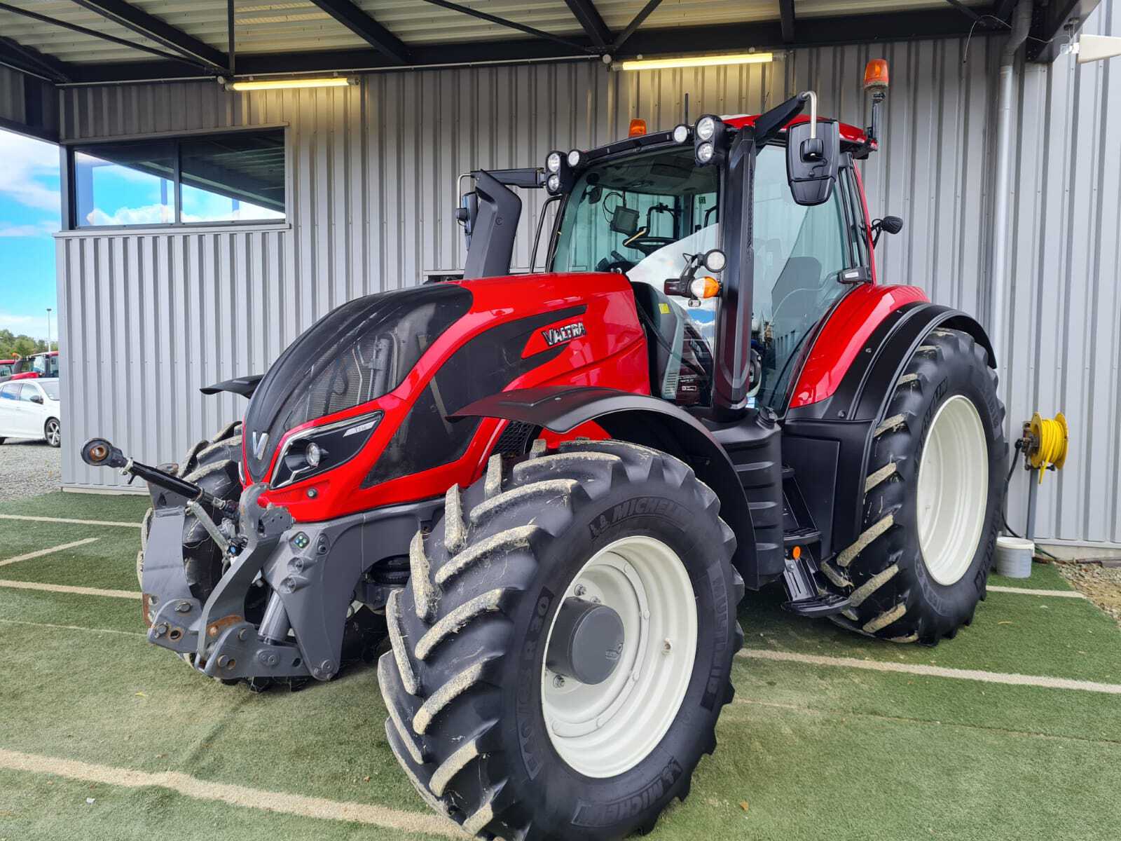 VALTRA T214 DIRECT