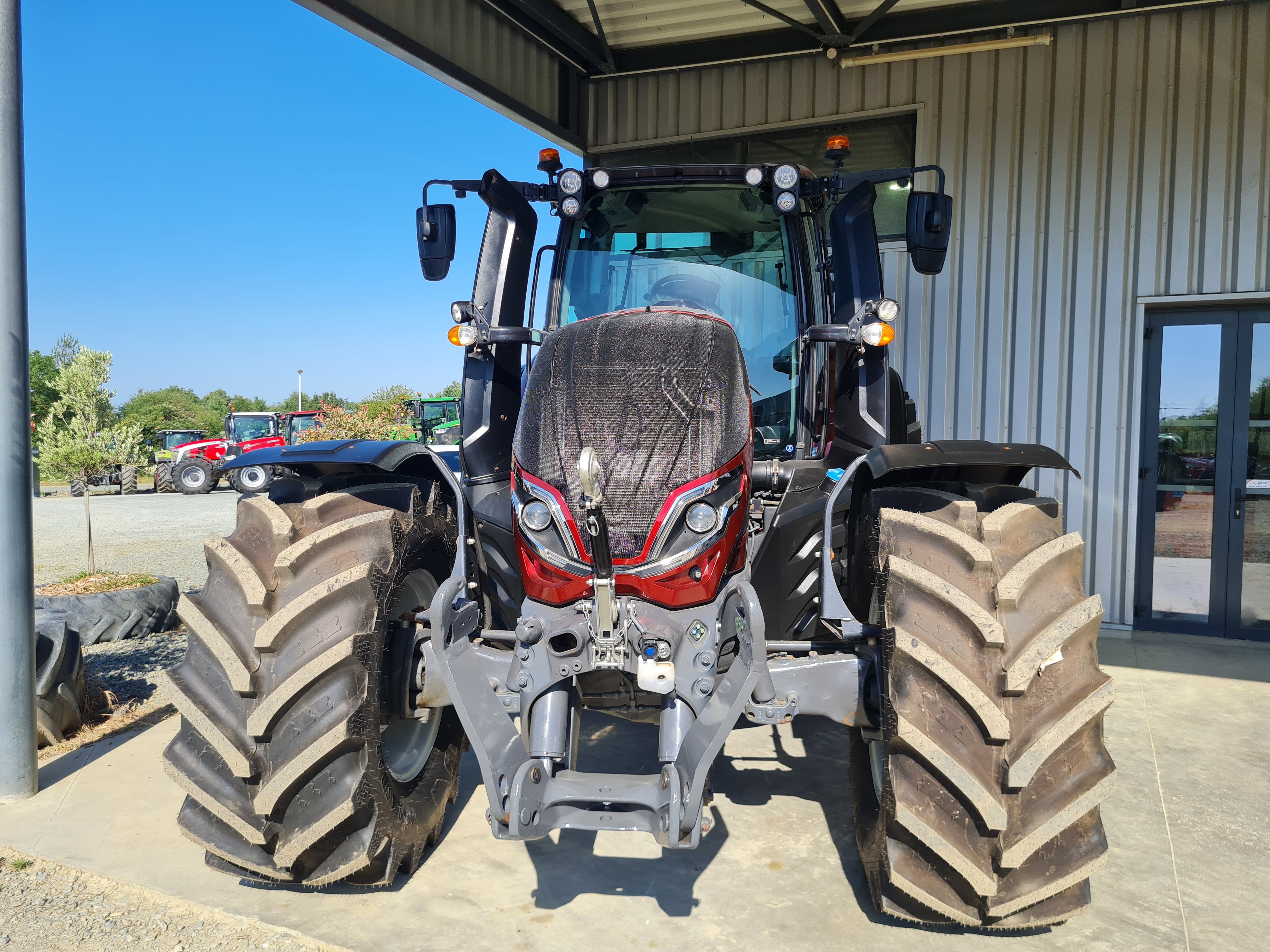 VALTRA T255 VERSU