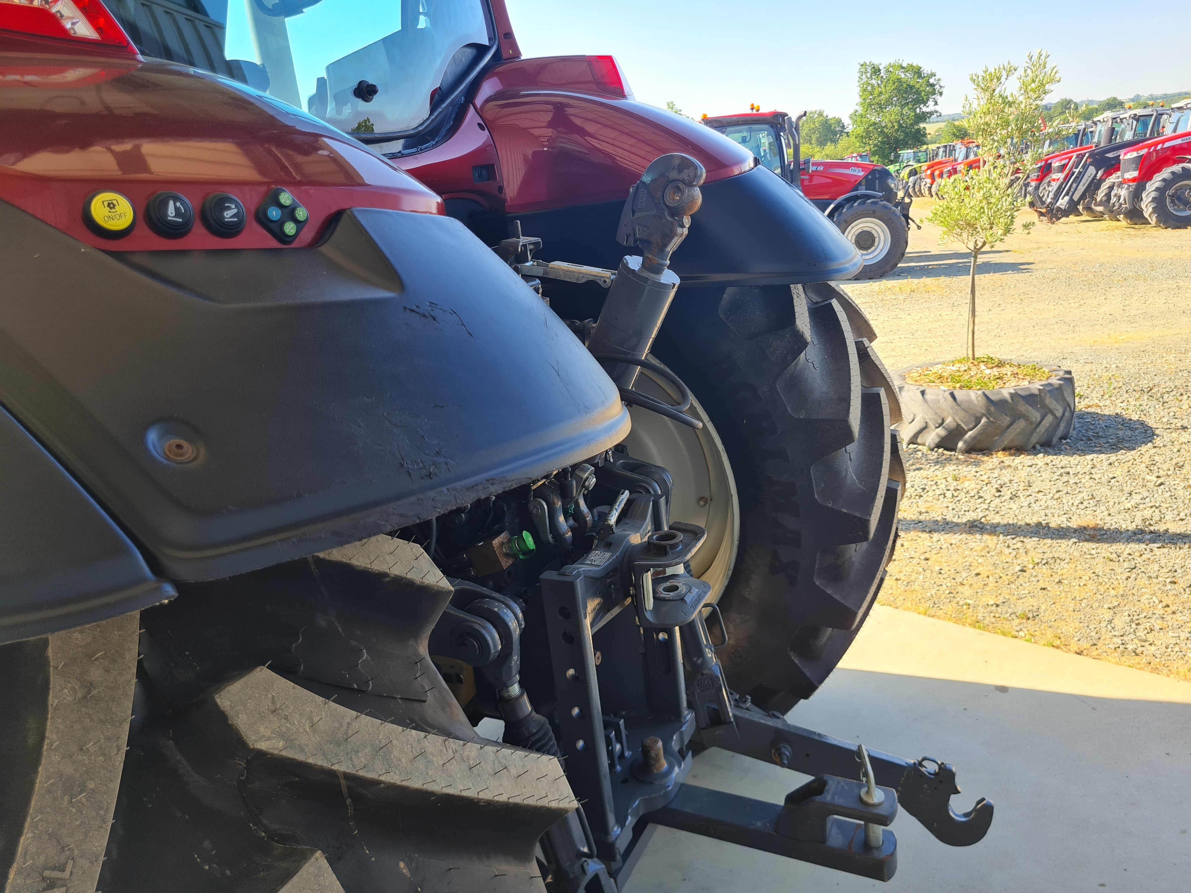 VALTRA T255 VERSU