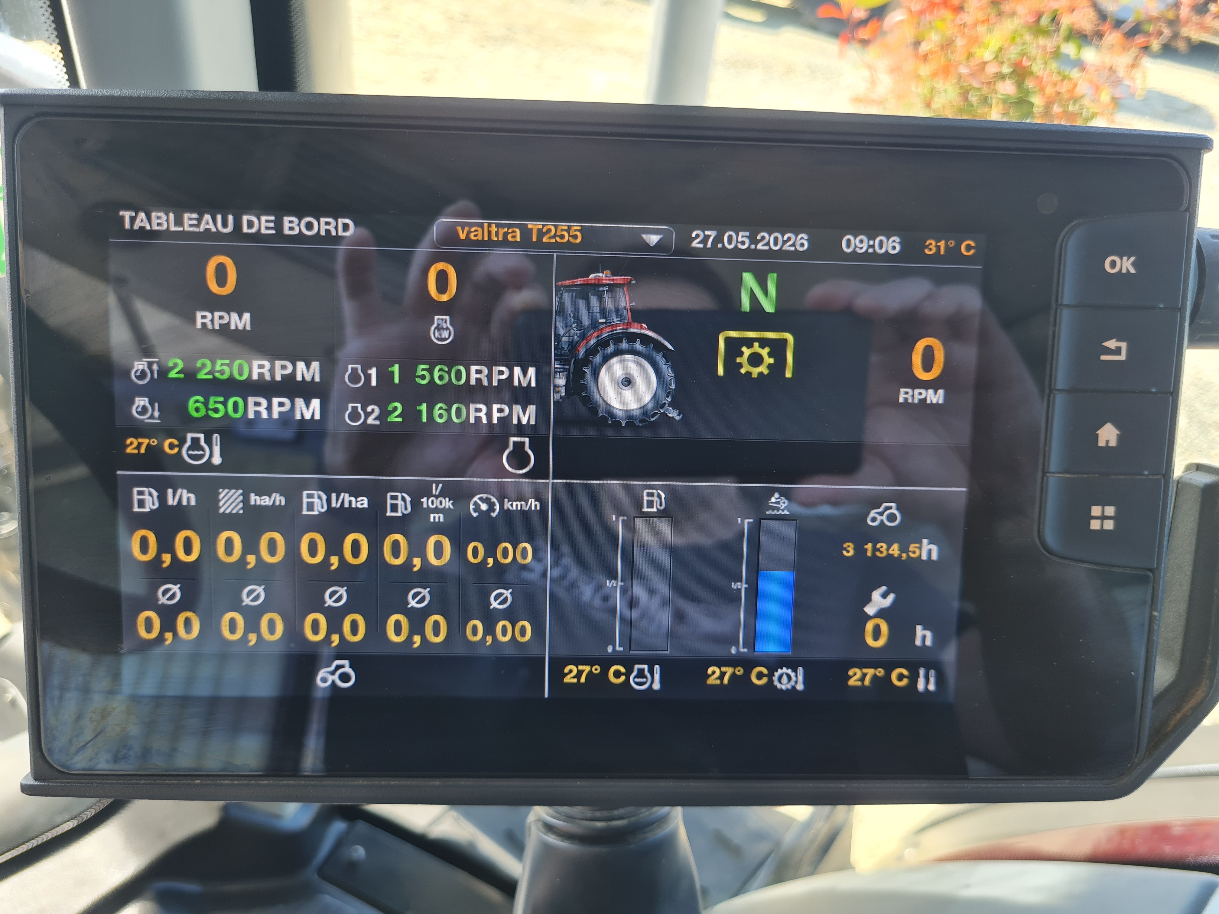 VALTRA T255 VERSU