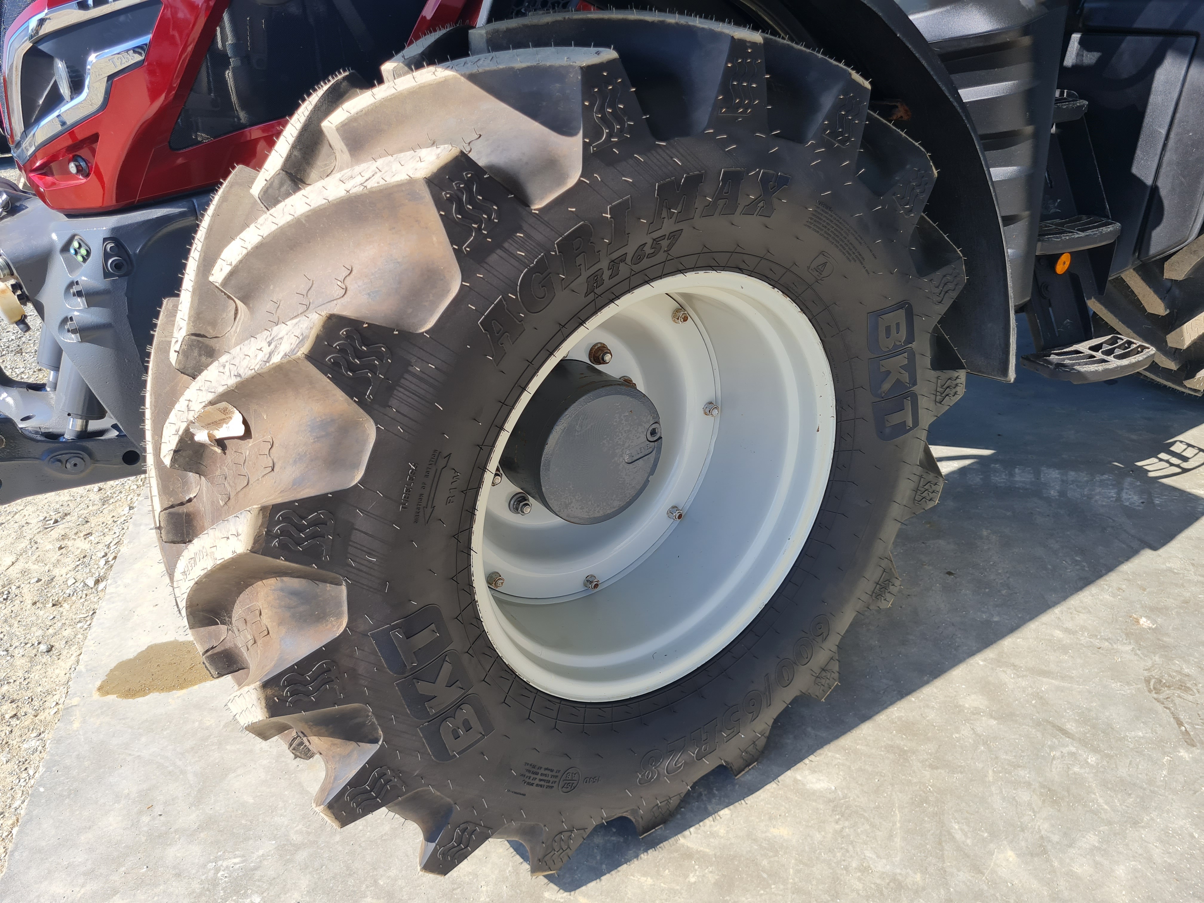 VALTRA T255 VERSU