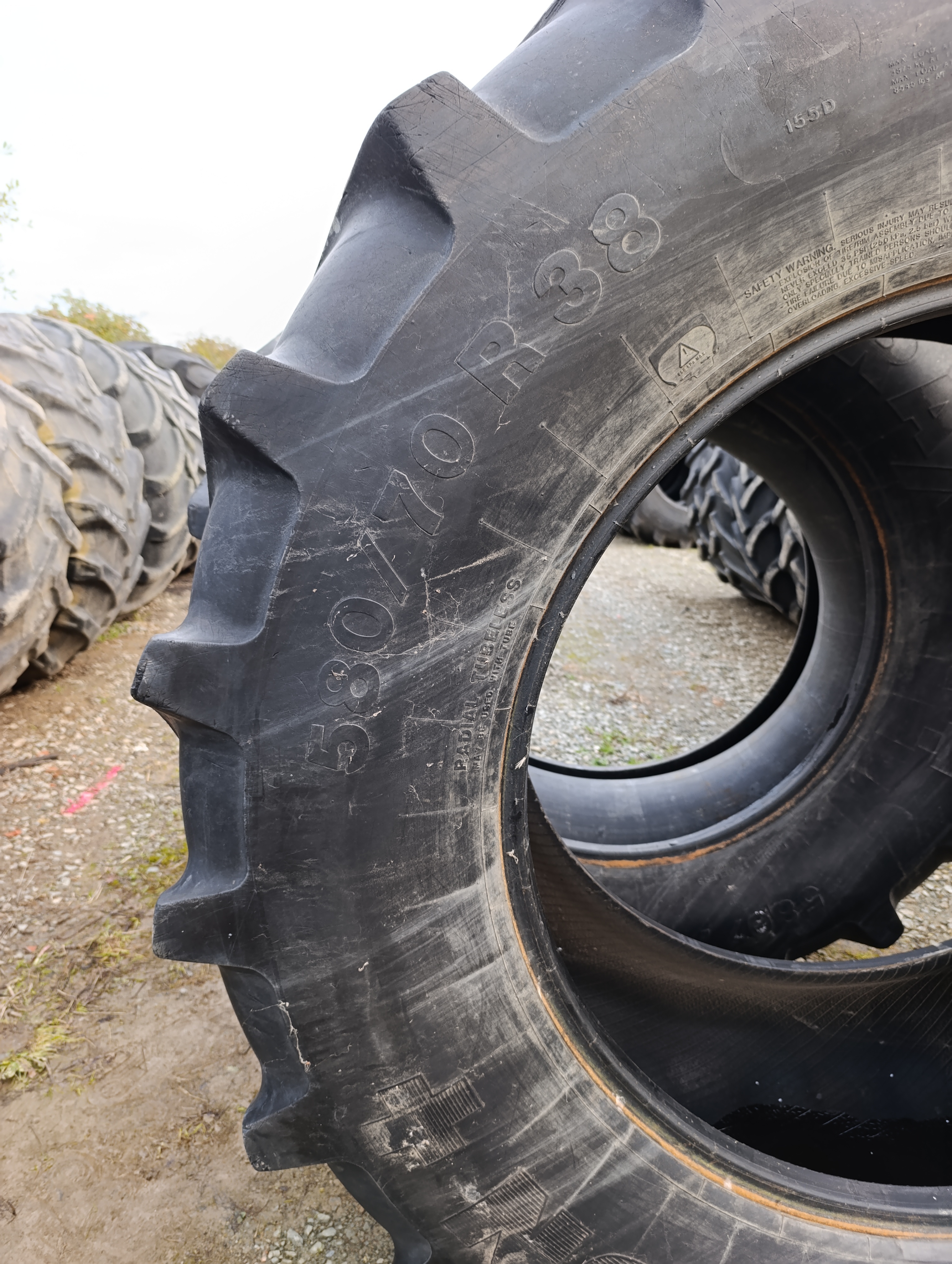 PNEU OCCASION VREDESTEIN 580/70/38