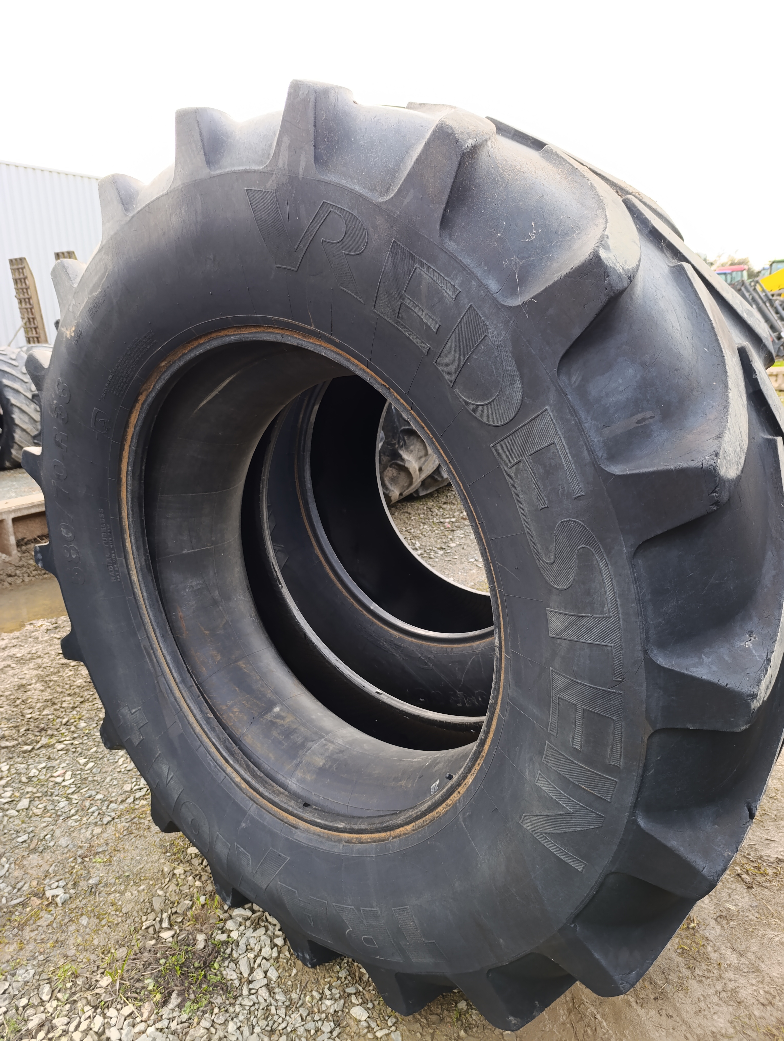 PNEU OCCASION VREDESTEIN 580/70/38